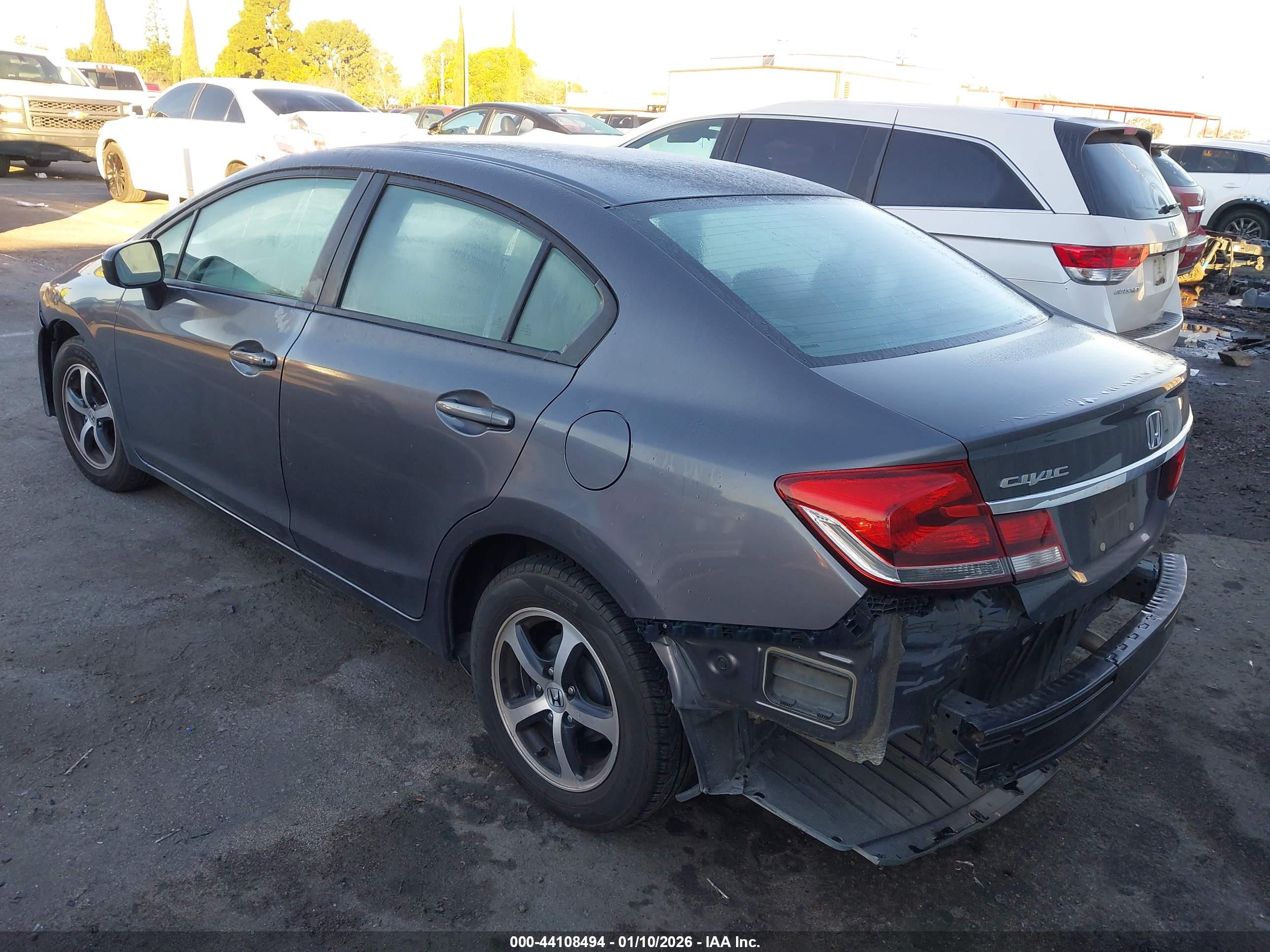HONDA CIVIC image 3