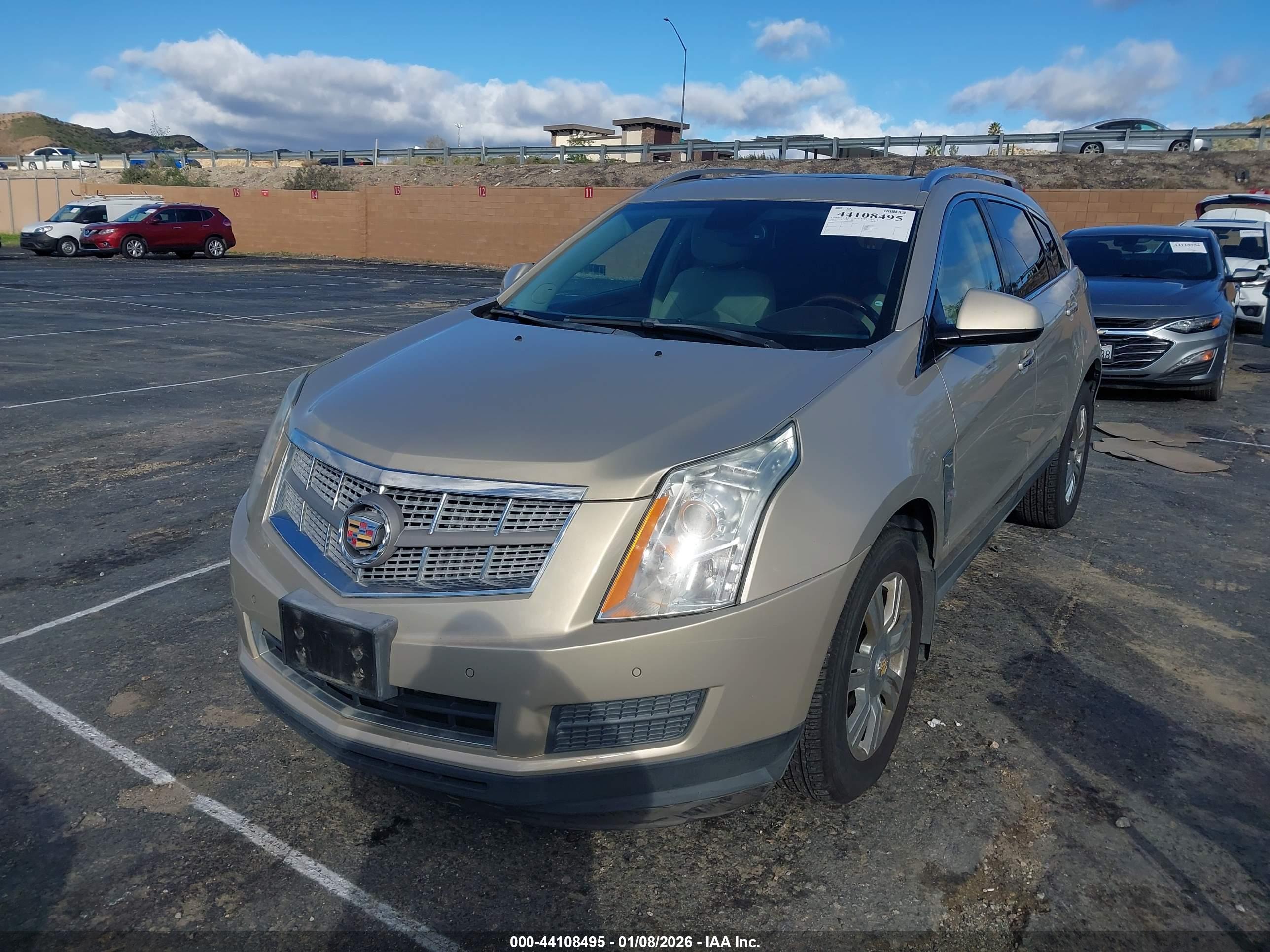 CADILLAC SRX image 2