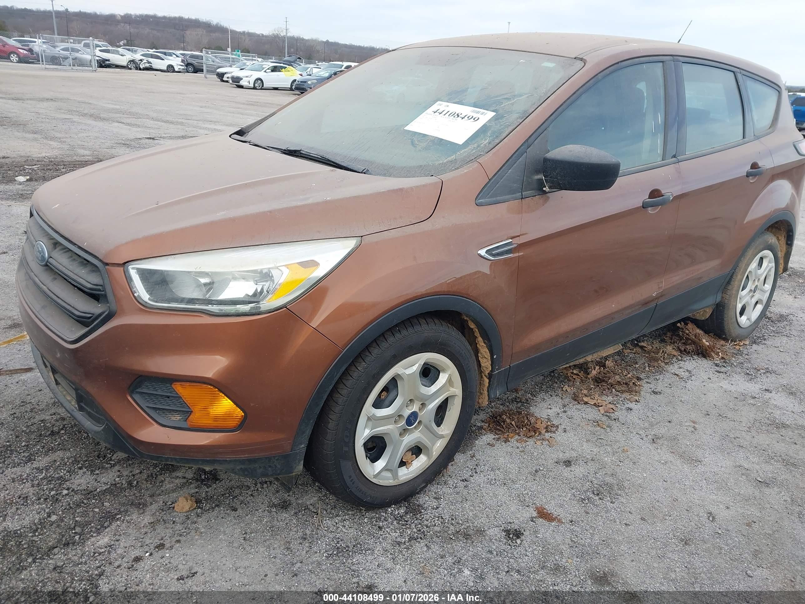 FORD ESCAPE image 2