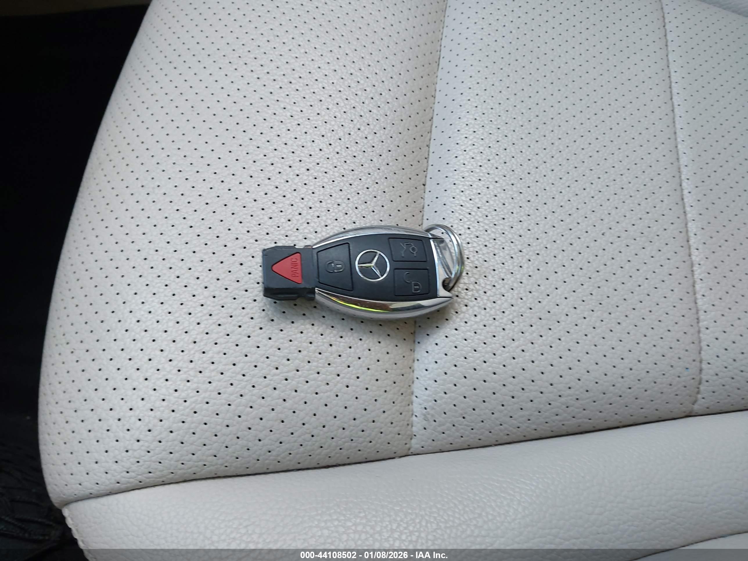 MERCEDES-BENZ GLC image 11