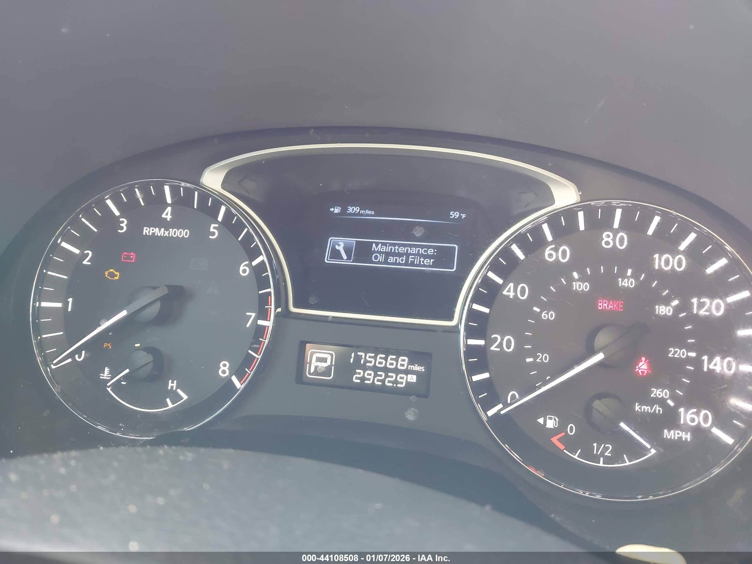 NISSAN PATHFINDER image 7