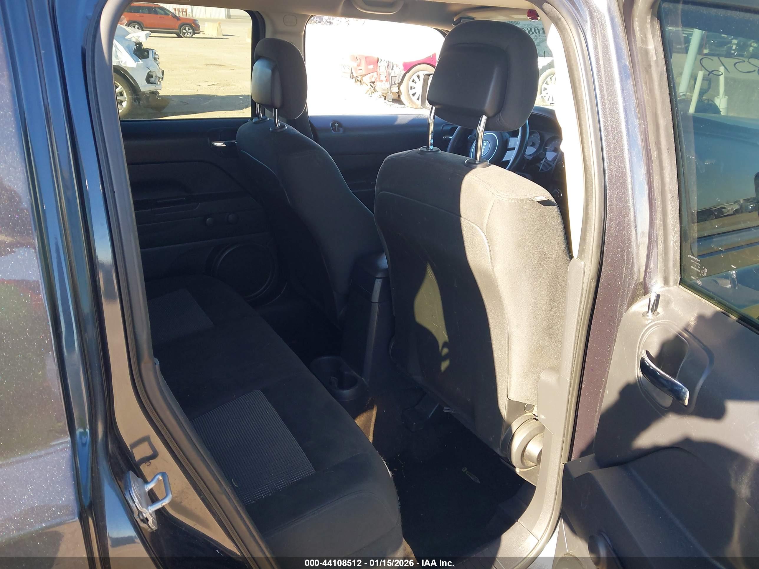 JEEP PATRIOT image 8