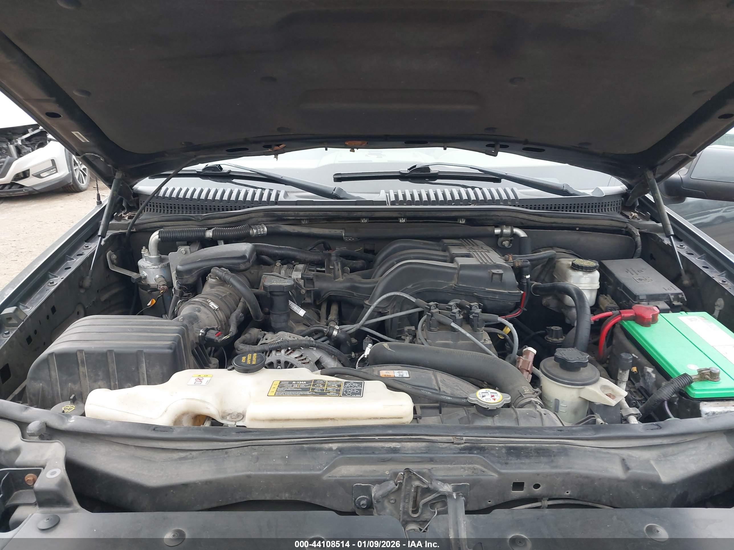FORD EXPLORER image 10