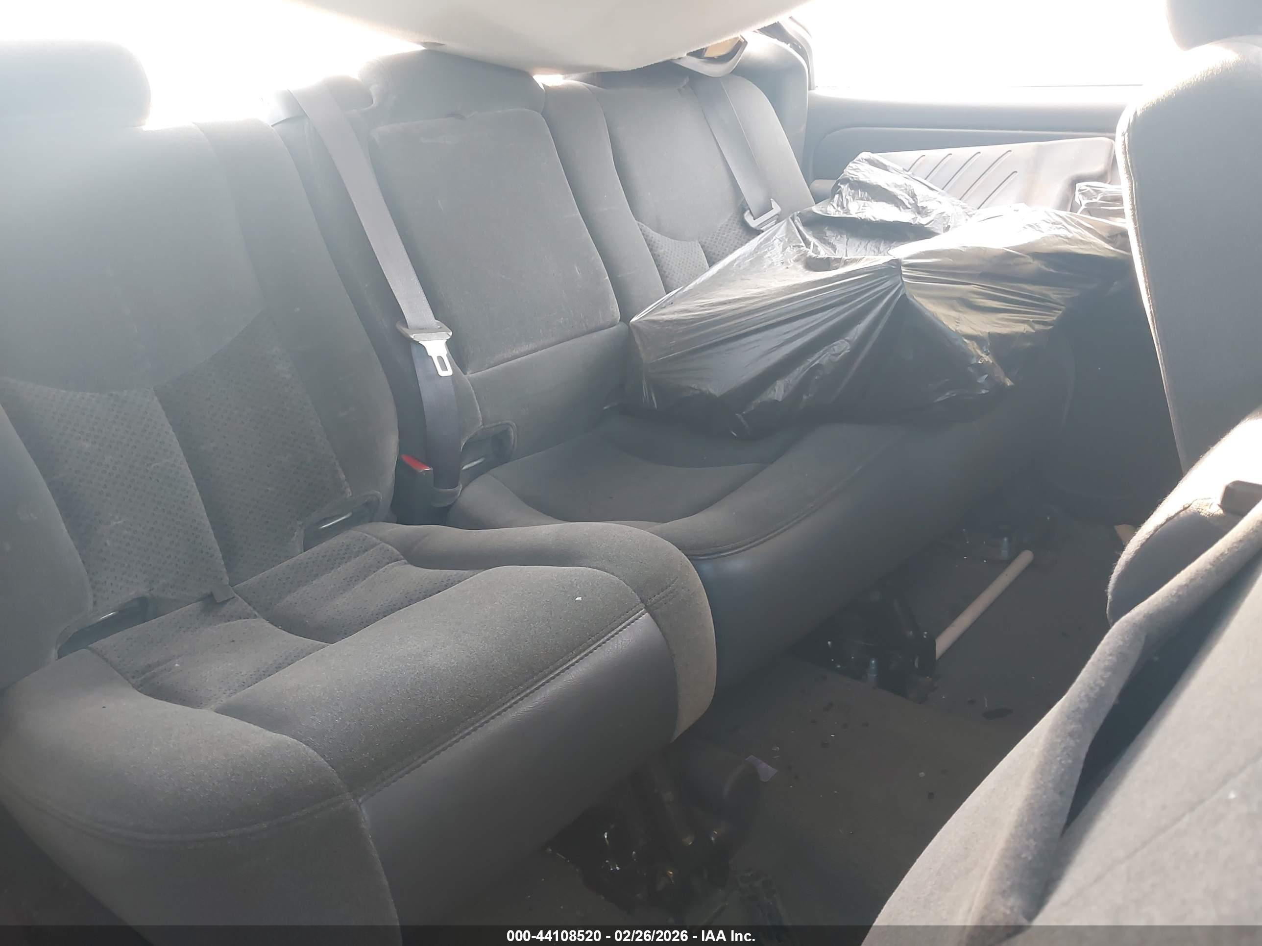 CHEVROLET SILVERADO image 8