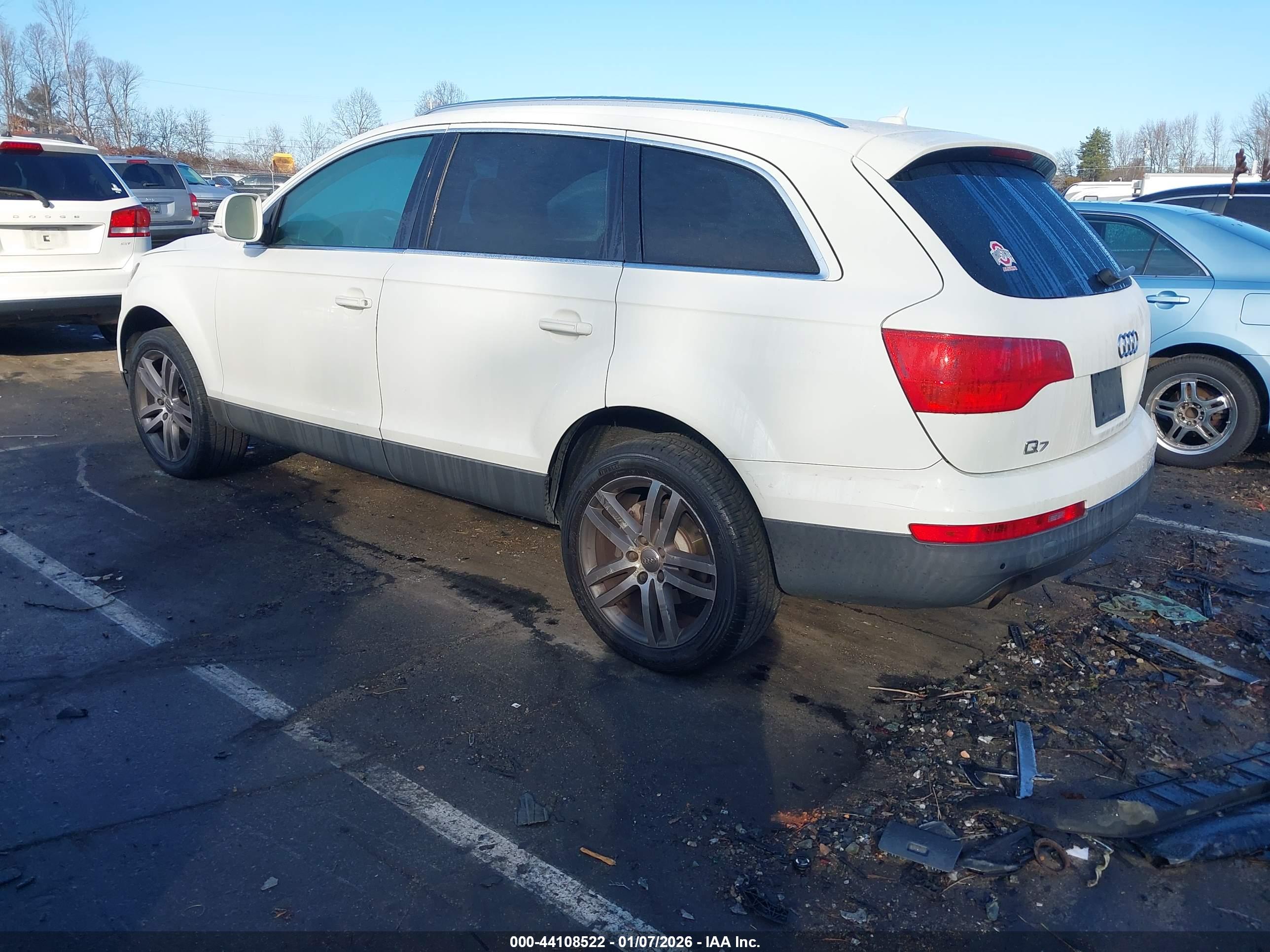 AUDI Q7 image 3