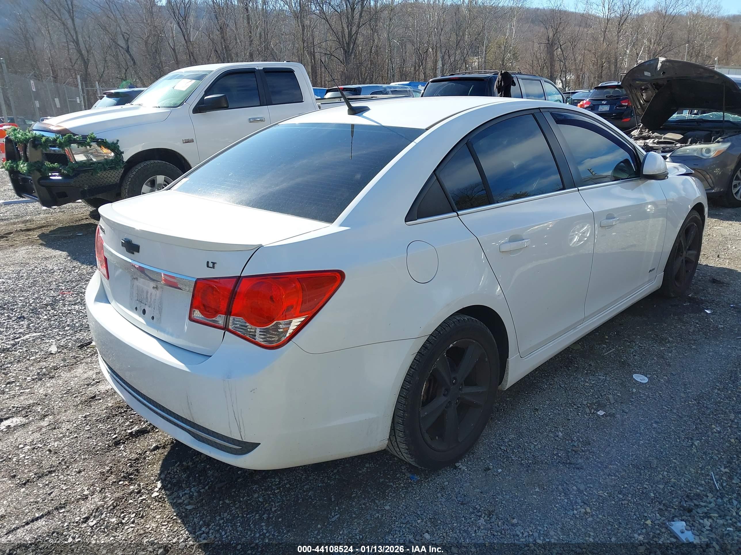 CHEVROLET CRUZE image 4