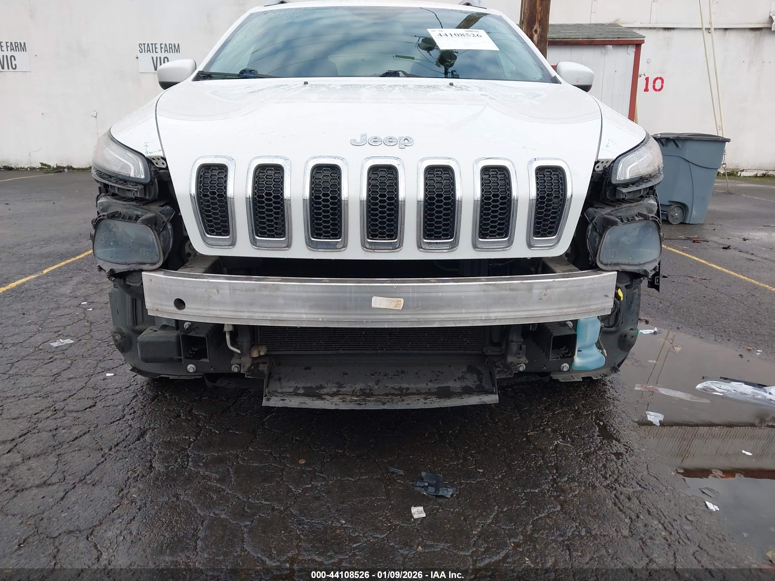 JEEP CHEROKEE image 6