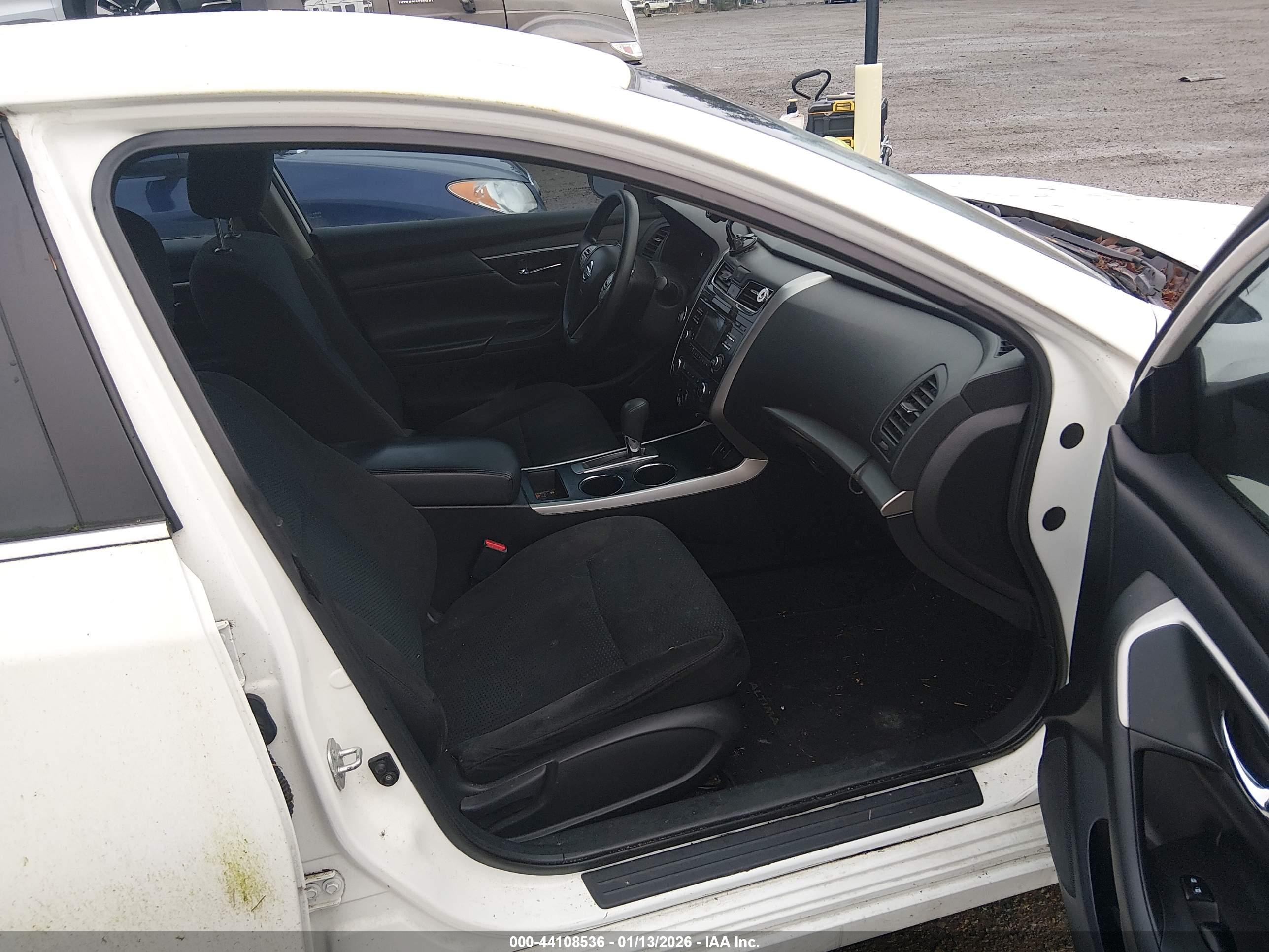 NISSAN ALTIMA image 5
