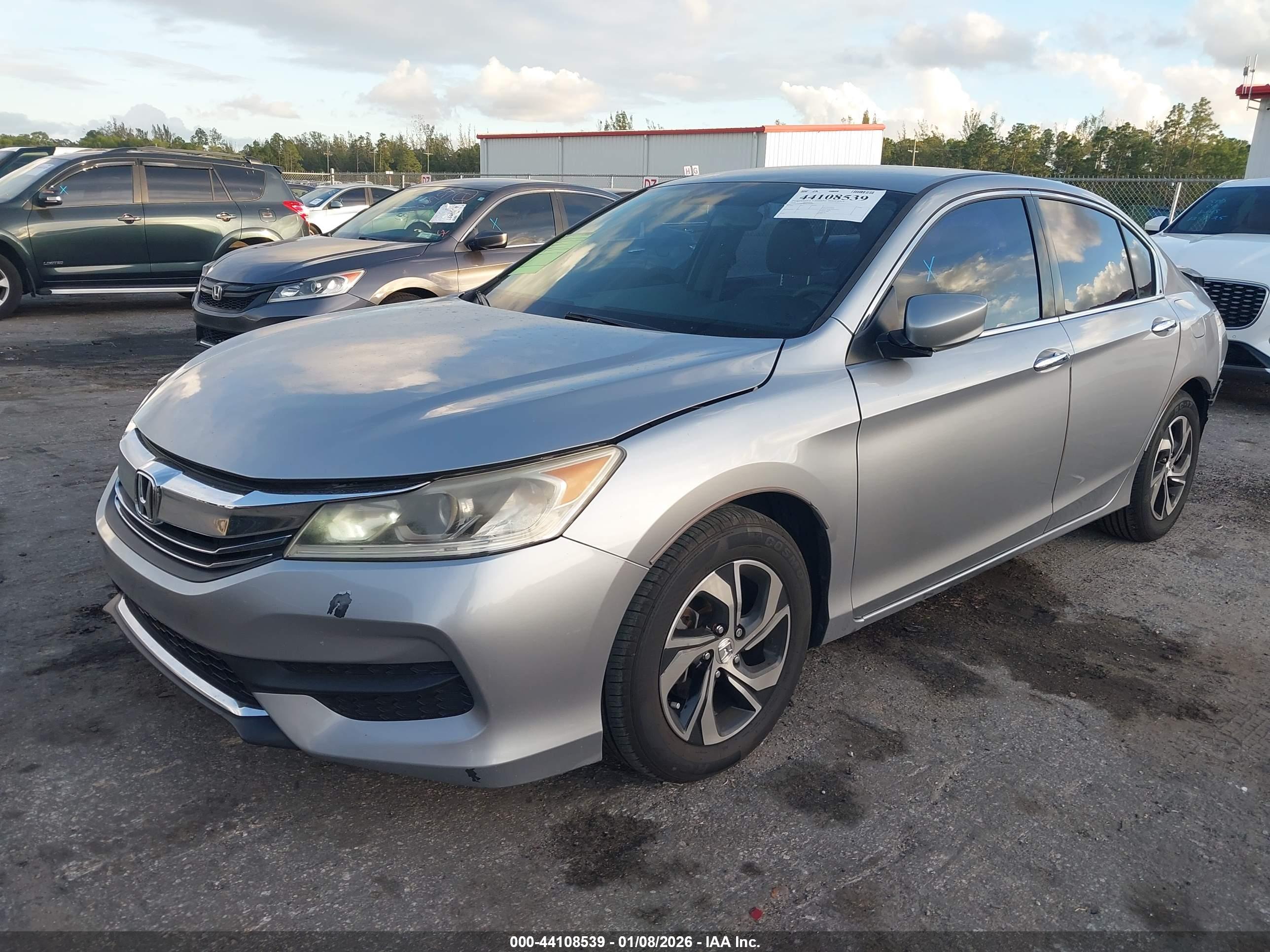 HONDA ACCORD image 2