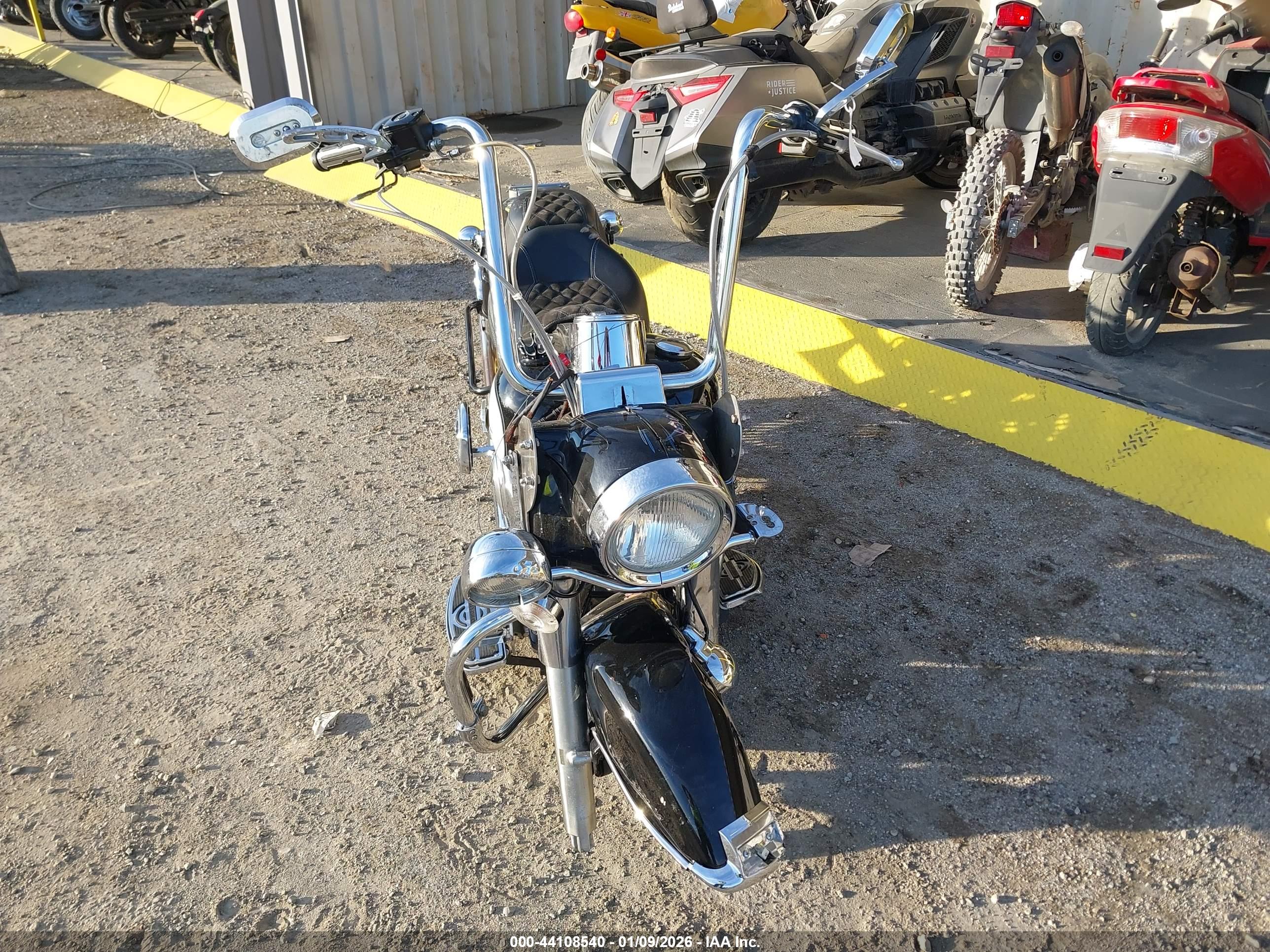 HARLEY-DAVIDSON FLHPEI image 5