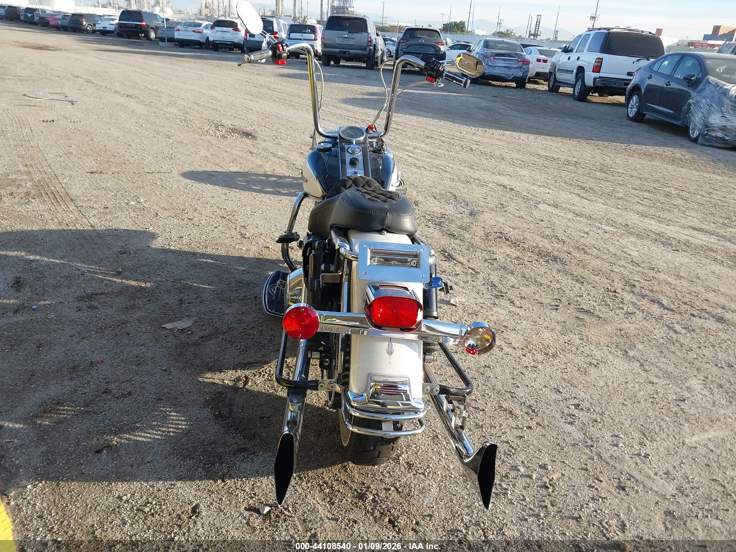 HARLEY-DAVIDSON FLHPEI image 6
