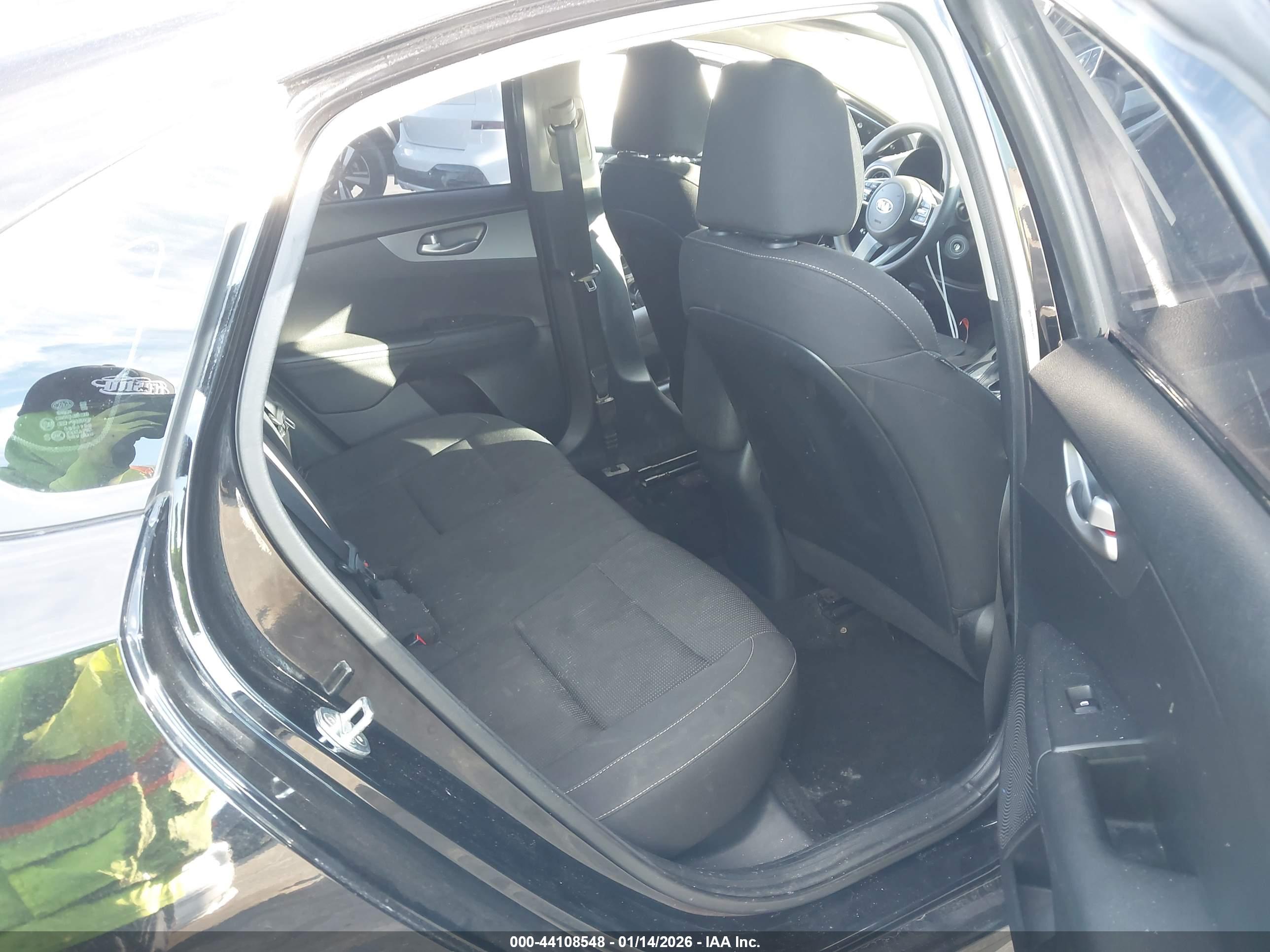 KIA FORTE image 8
