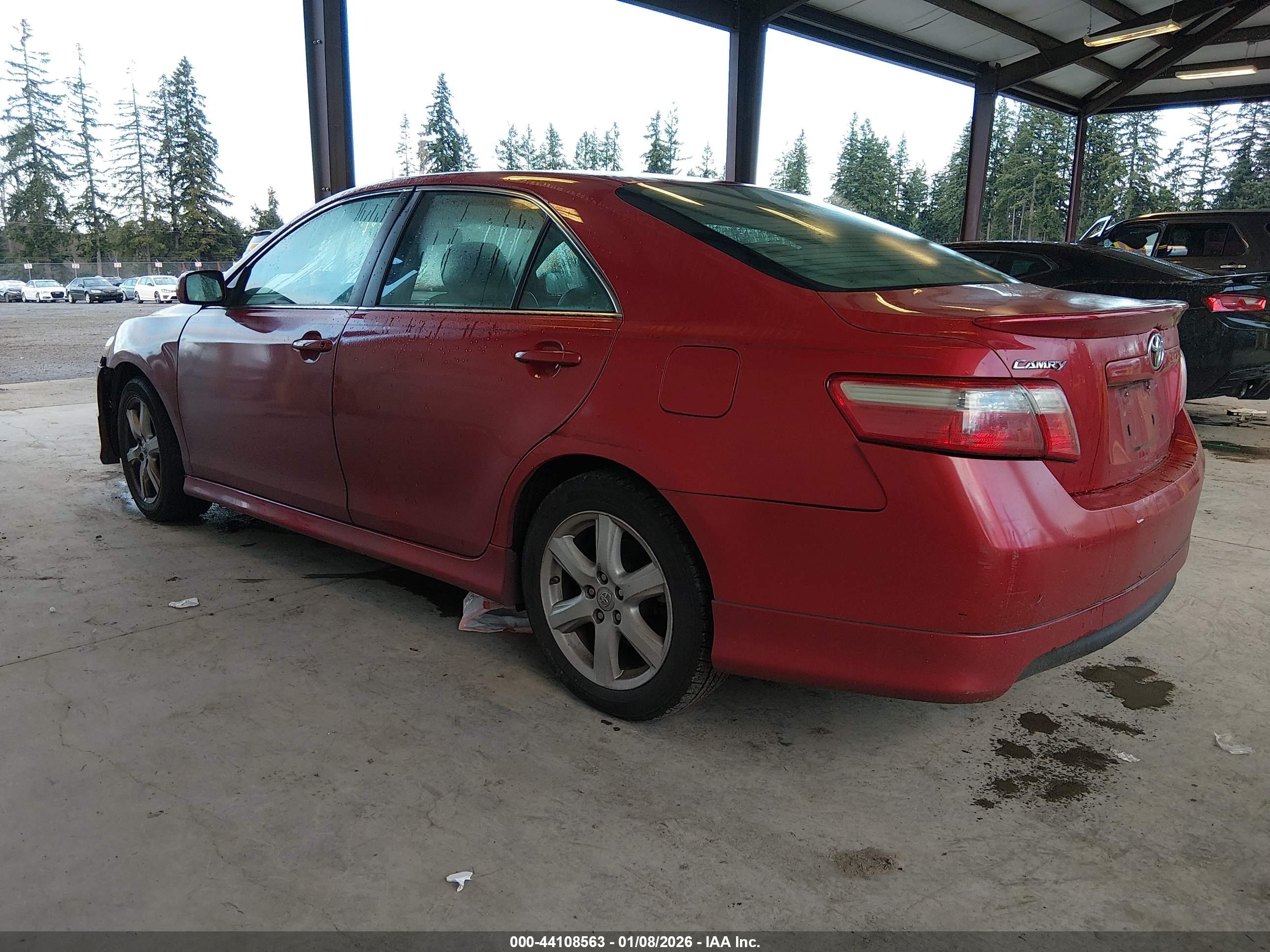 TOYOTA CAMRY image 3