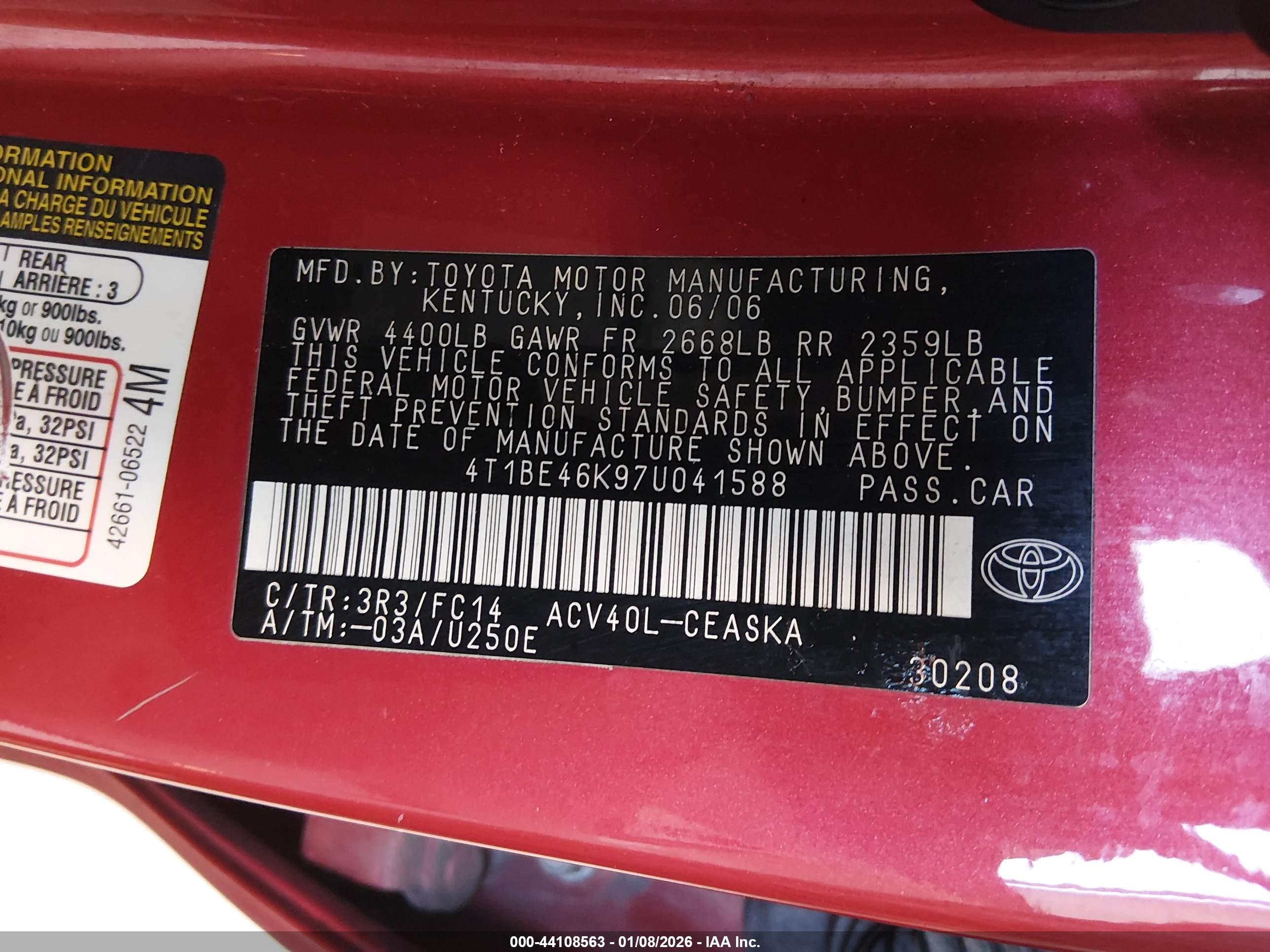 TOYOTA CAMRY image 9