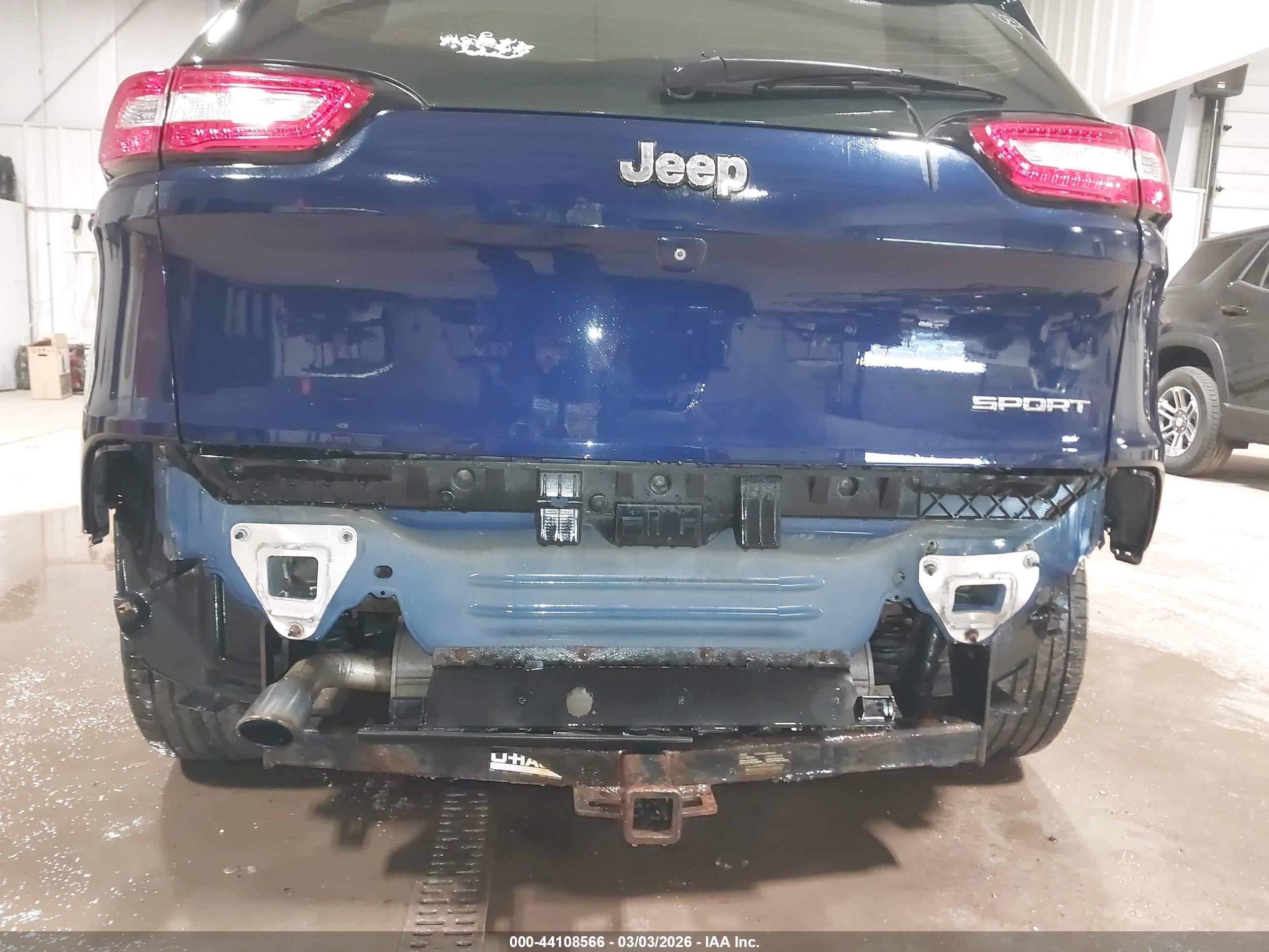 JEEP CHEROKEE image 6