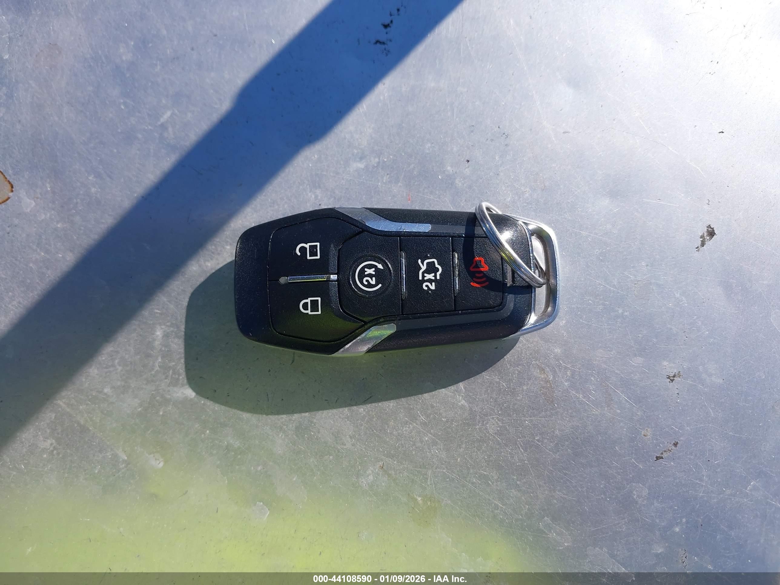 FORD EXPLORER image 11