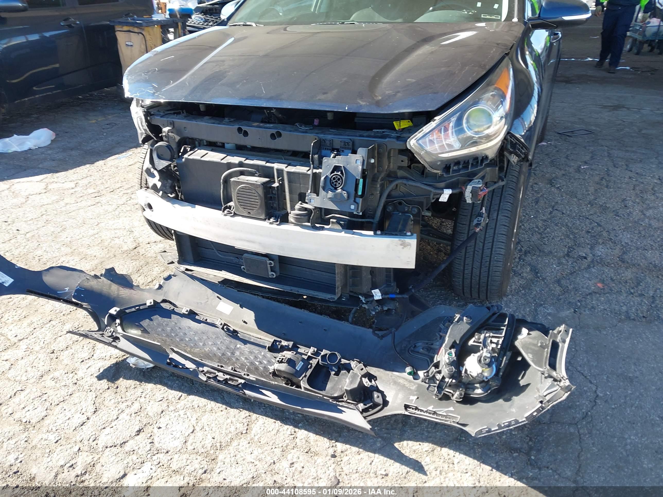 KIA NIRO image 6