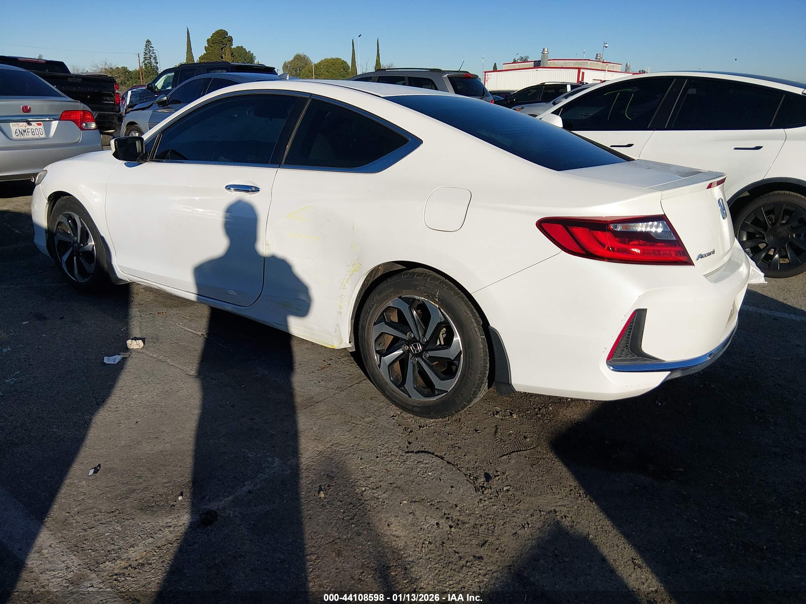 HONDA ACCORD image 3