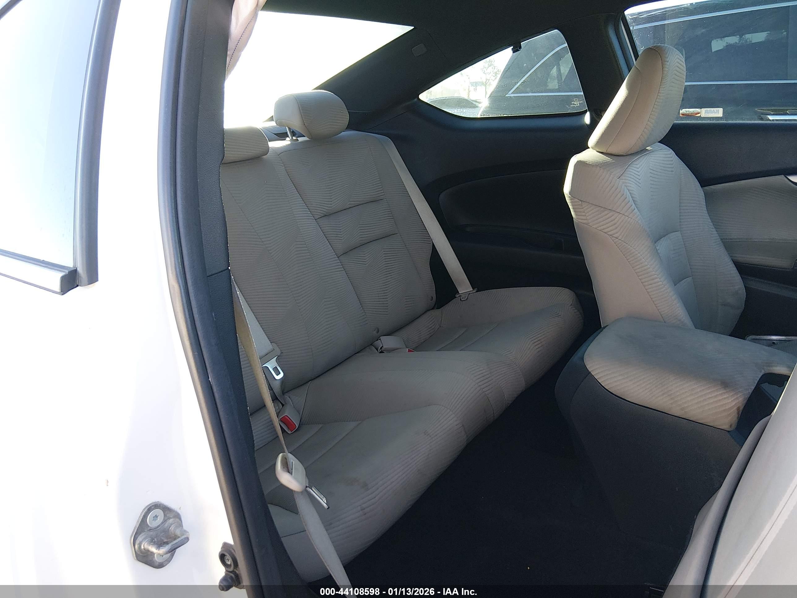 HONDA ACCORD image 8