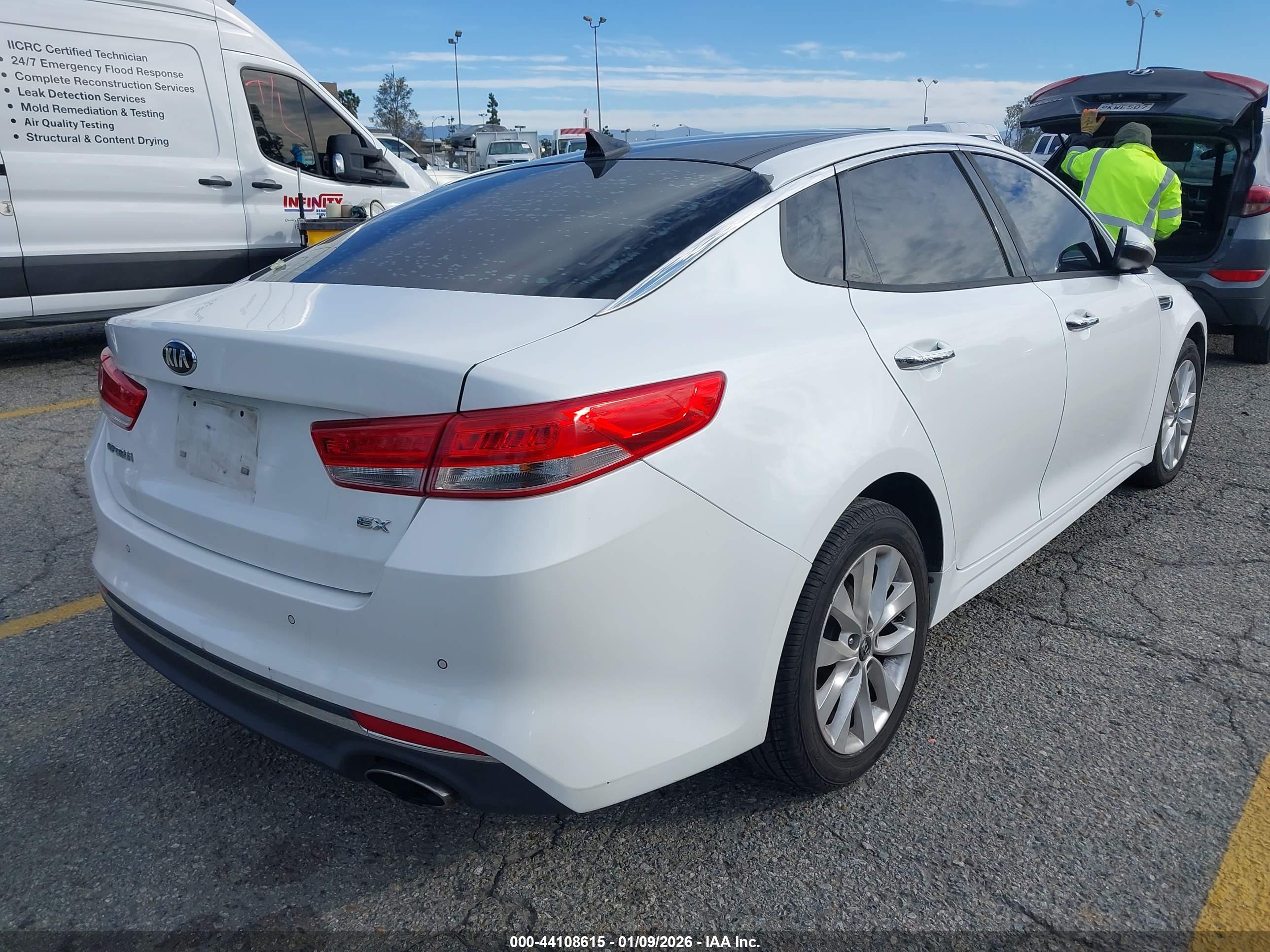 KIA OPTIMA image 4