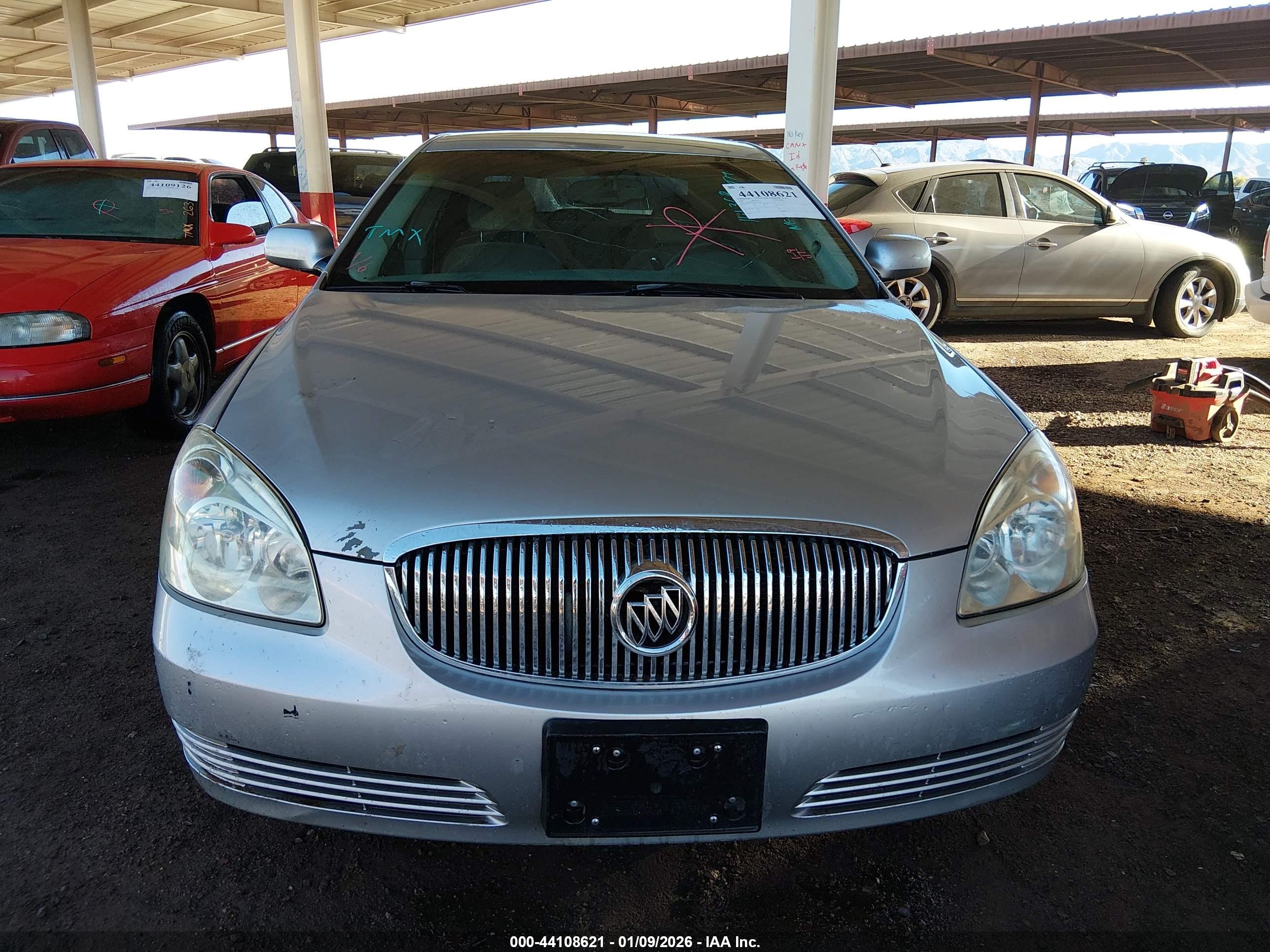 BUICK LUCERNE image 6