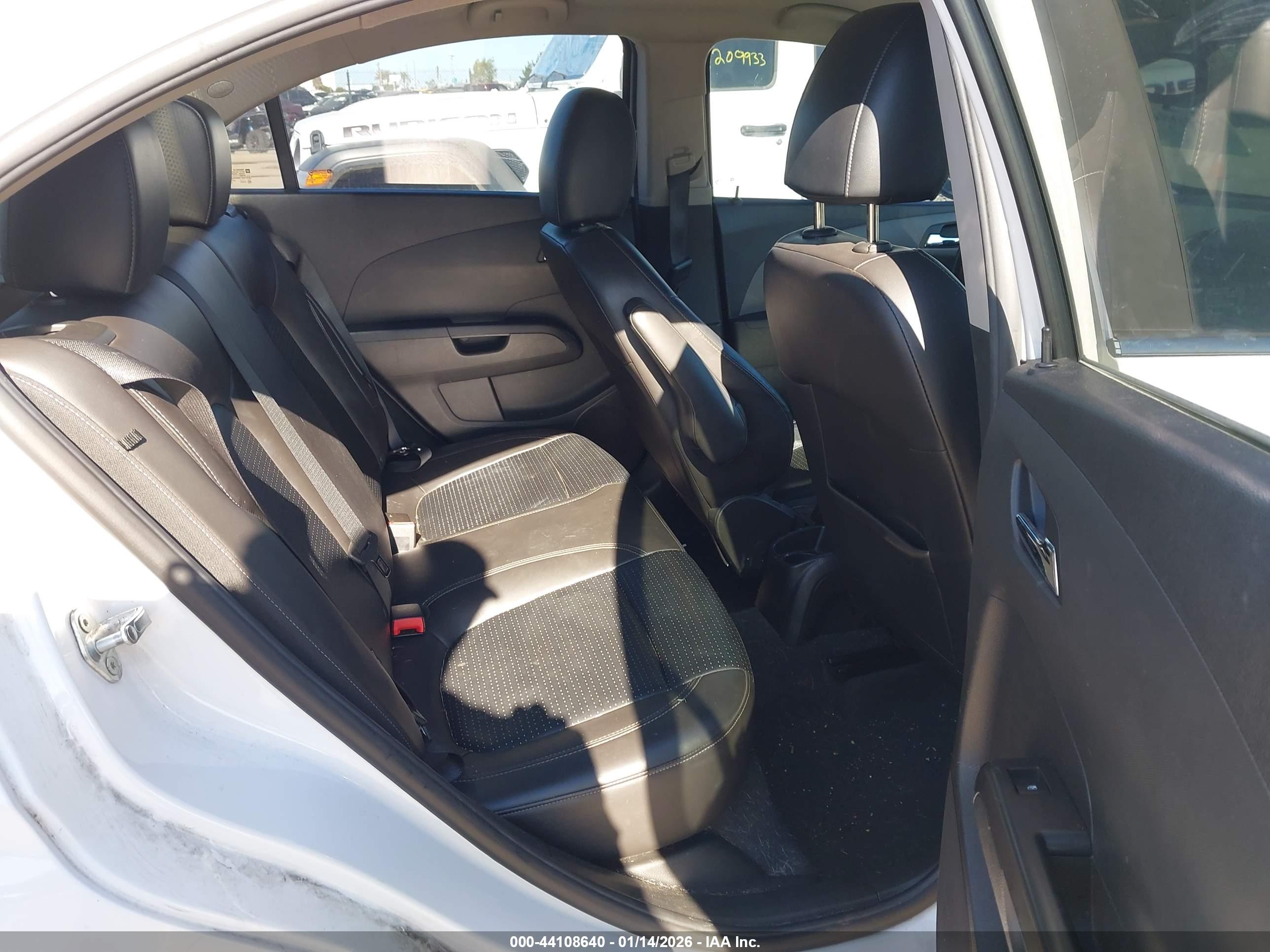 CHEVROLET SONIC image 8