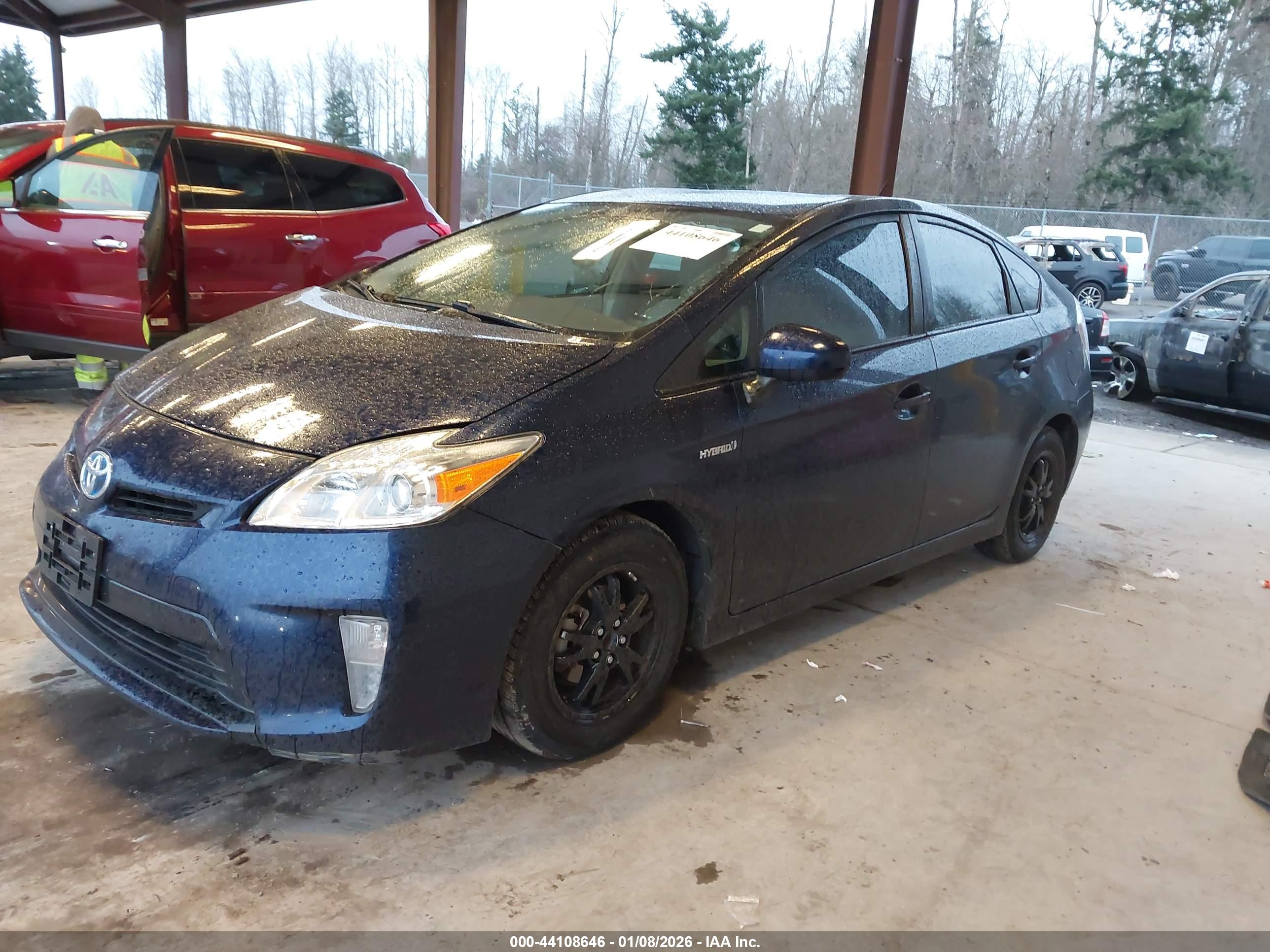 TOYOTA PRIUS image 2