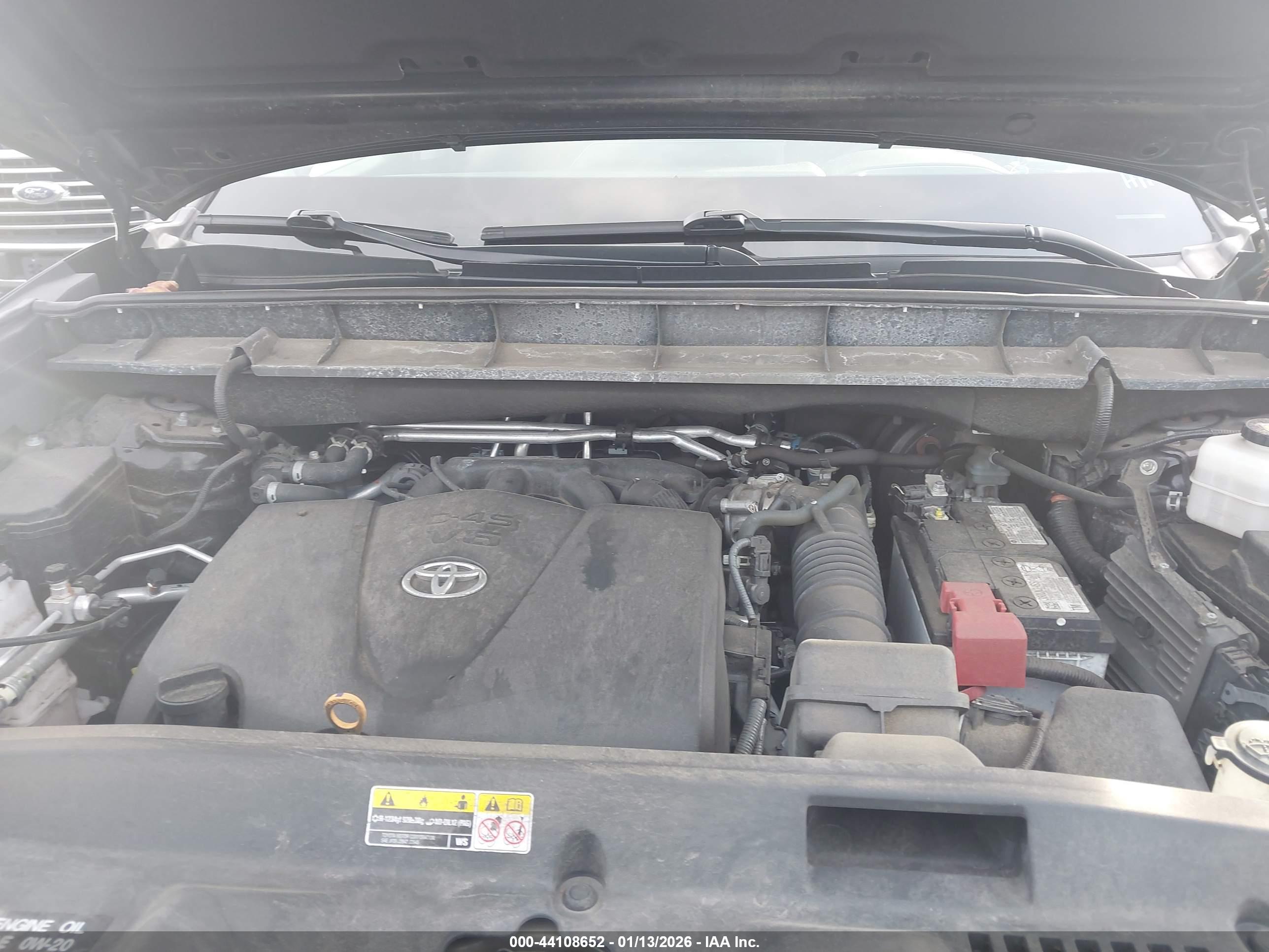 TOYOTA HIGHLANDER image 10