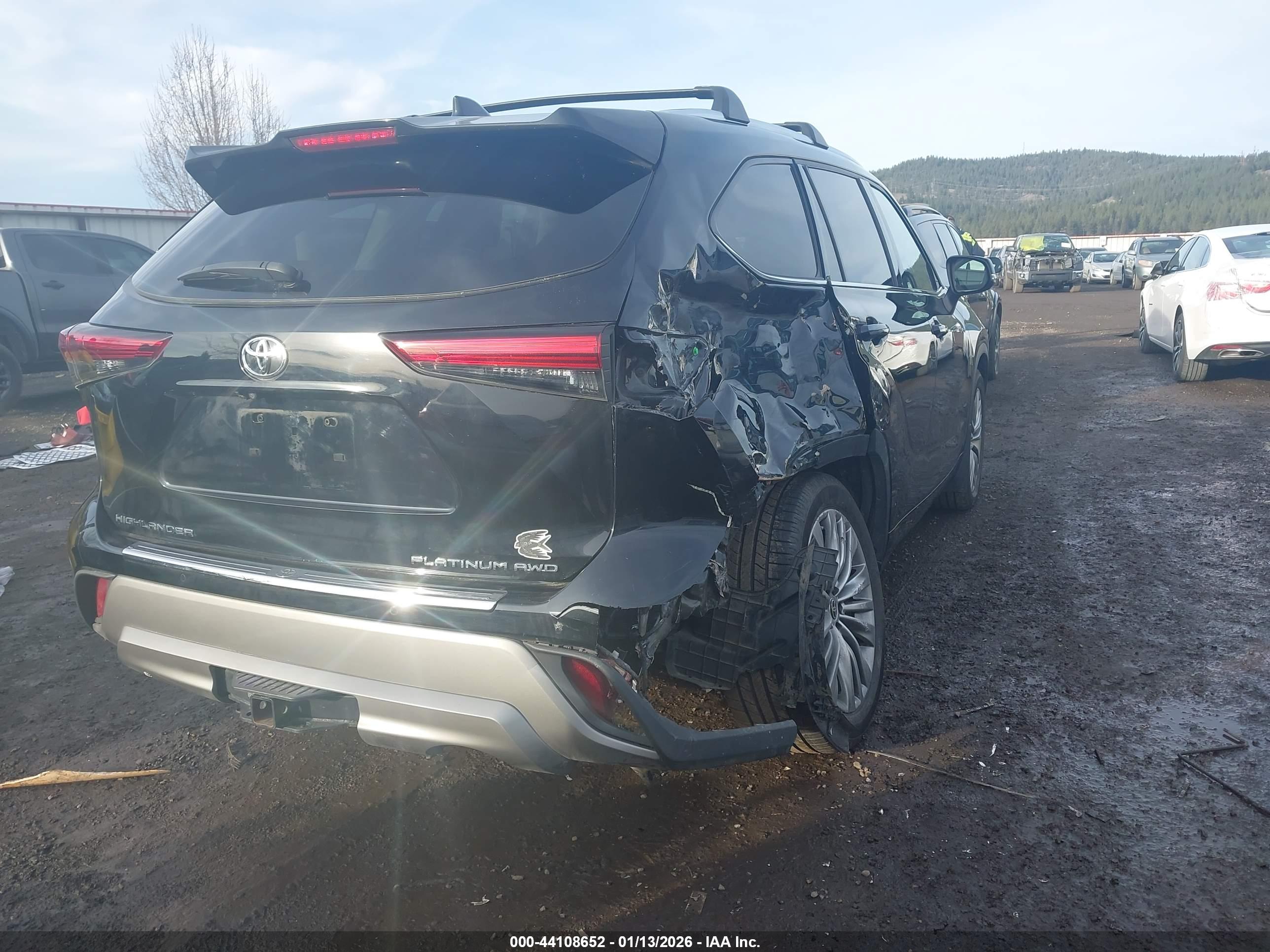 TOYOTA HIGHLANDER image 4
