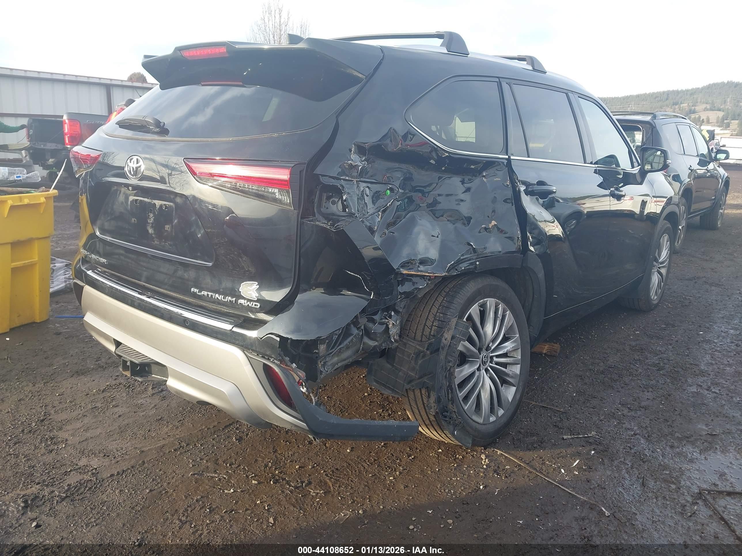 TOYOTA HIGHLANDER image 6