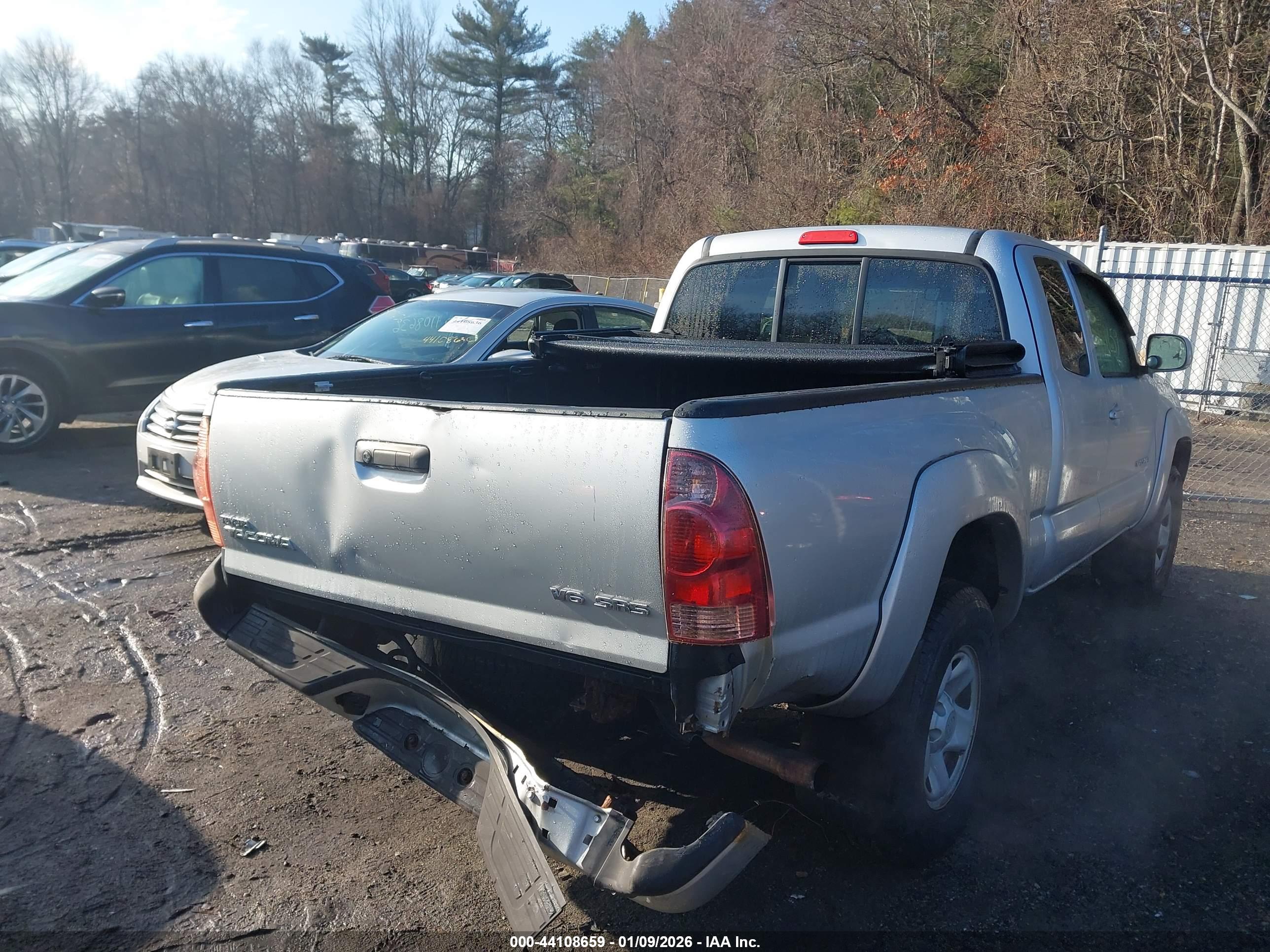 TOYOTA TACOMA image 4