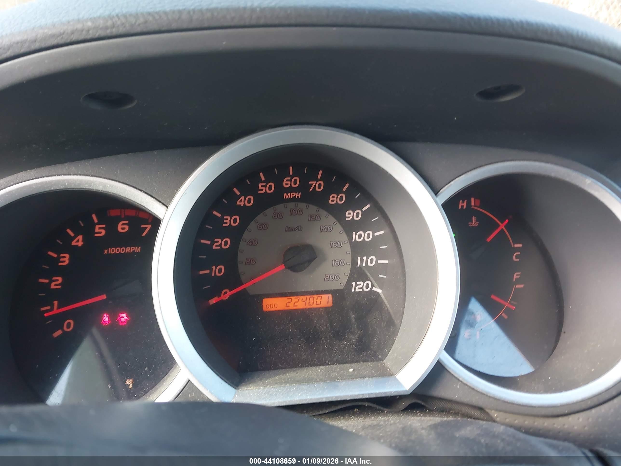 TOYOTA TACOMA image 7