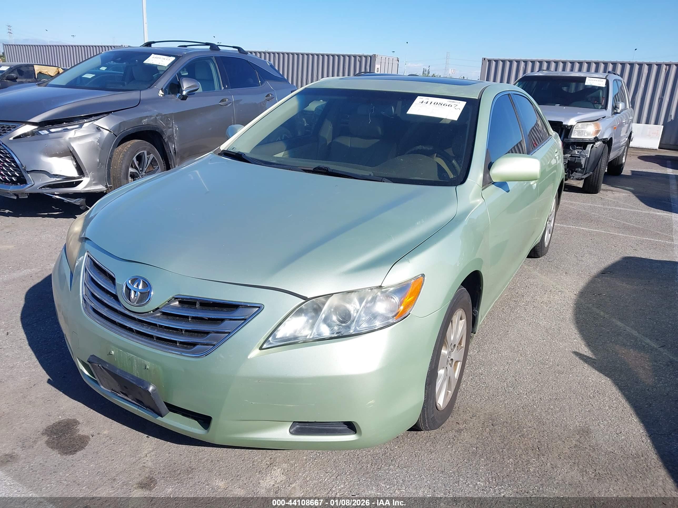 TOYOTA CAMRY image 6