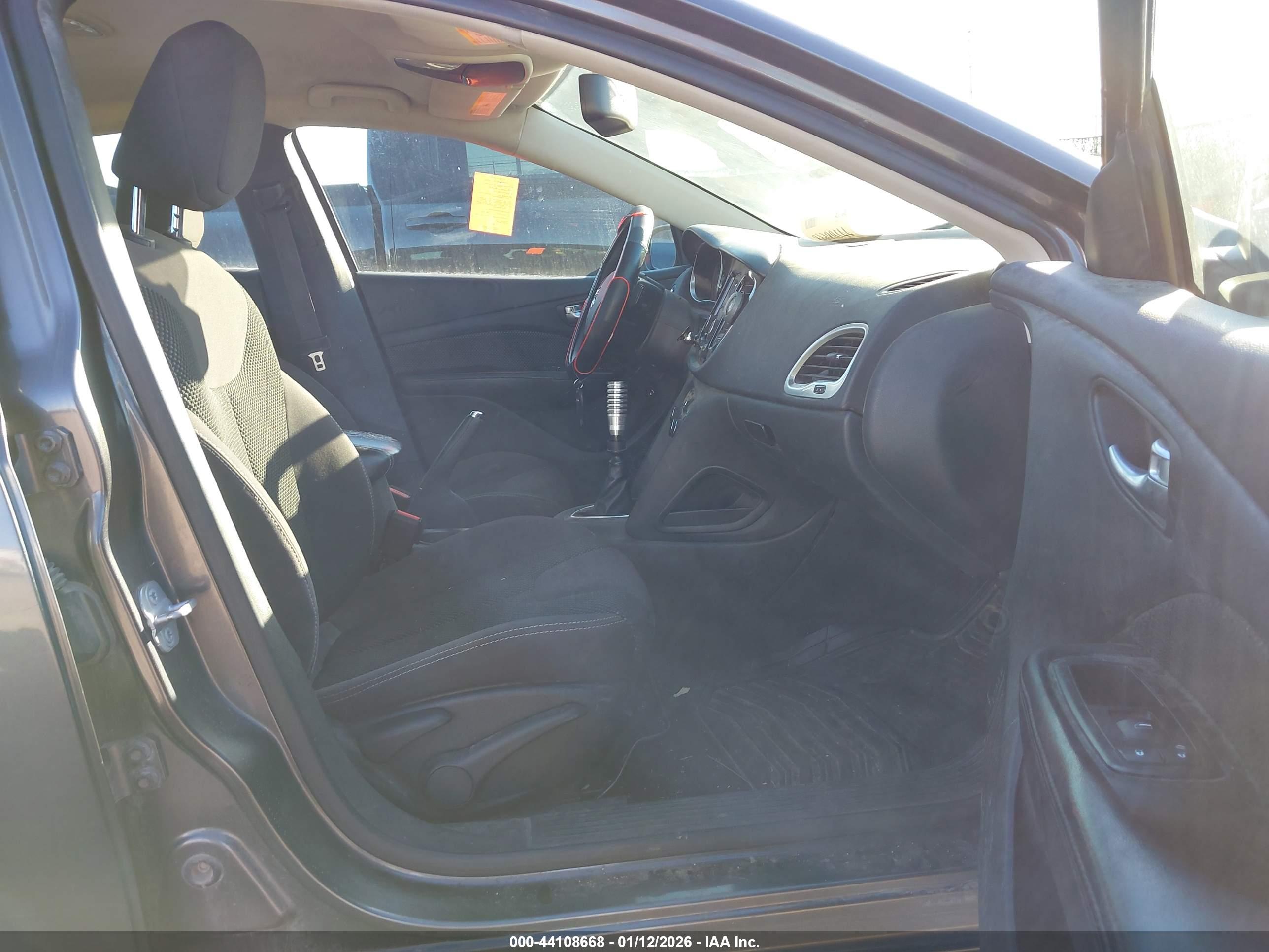 DODGE DART image 5