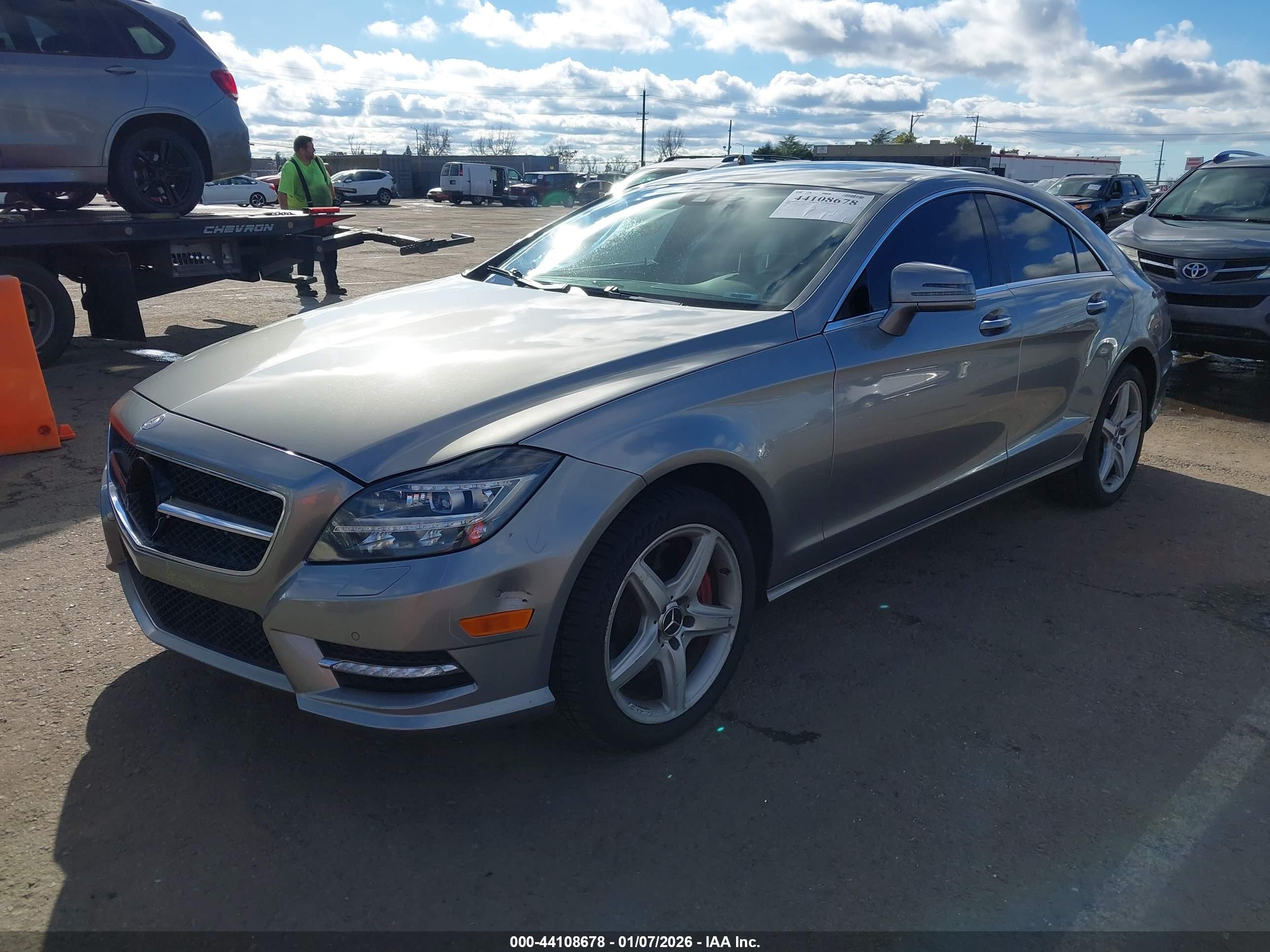 MERCEDES-BENZ CLS image 2