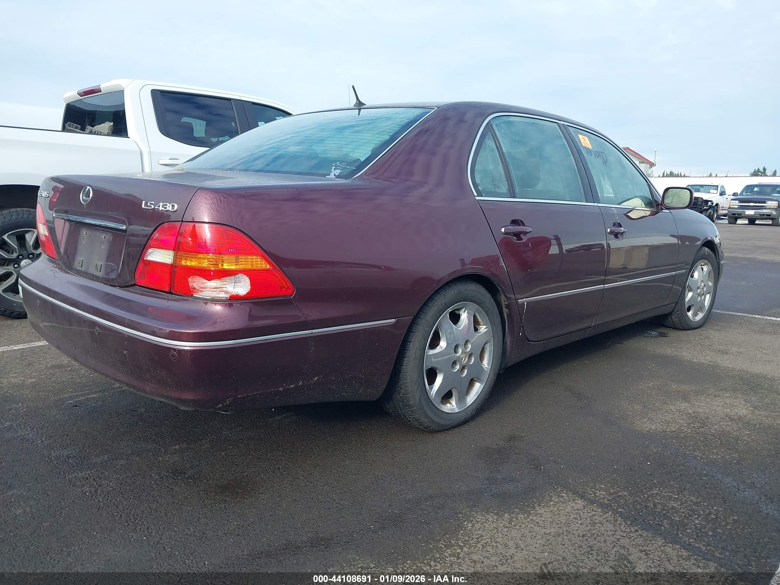LEXUS LS image 4