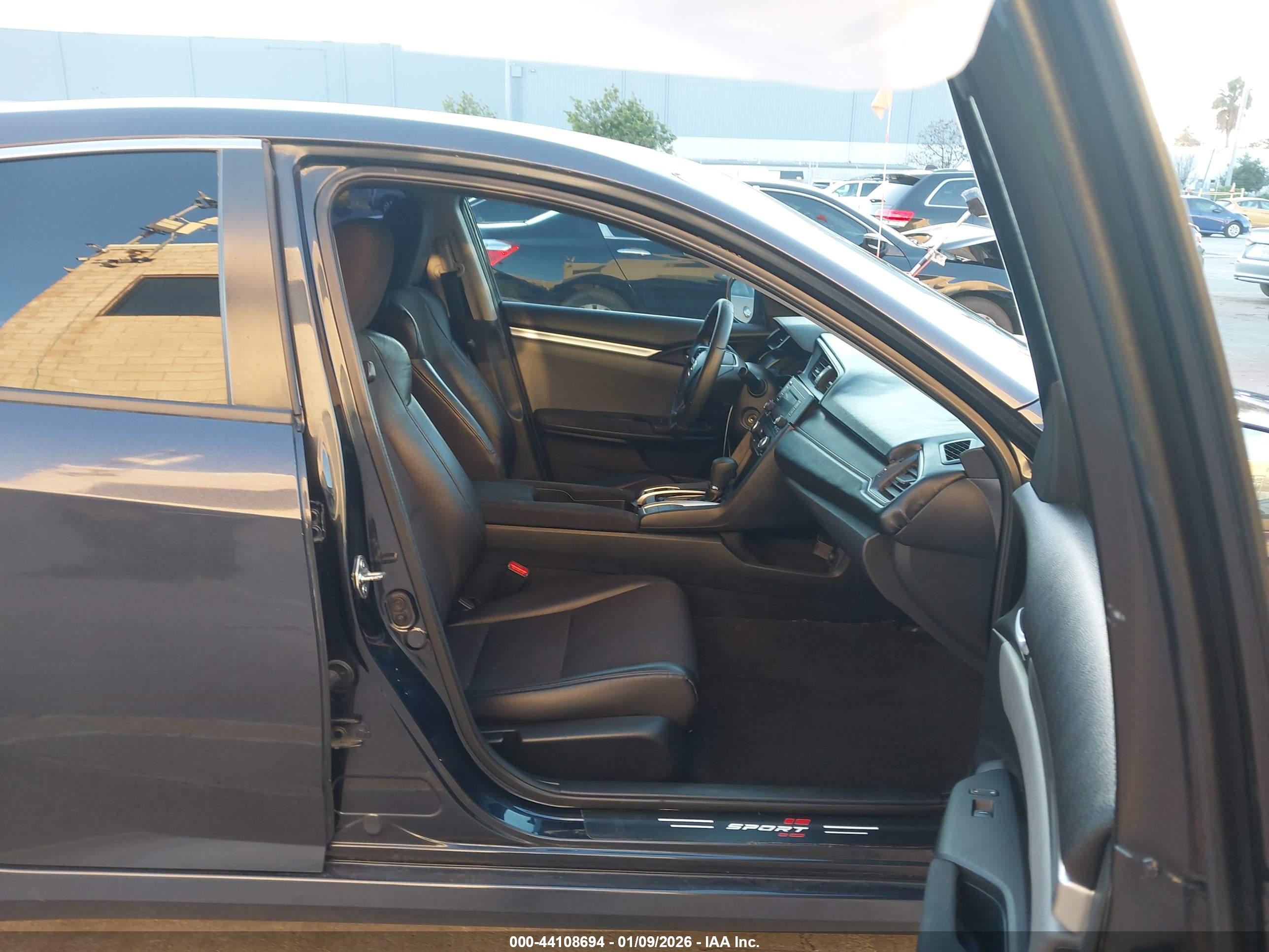HONDA CIVIC image 5