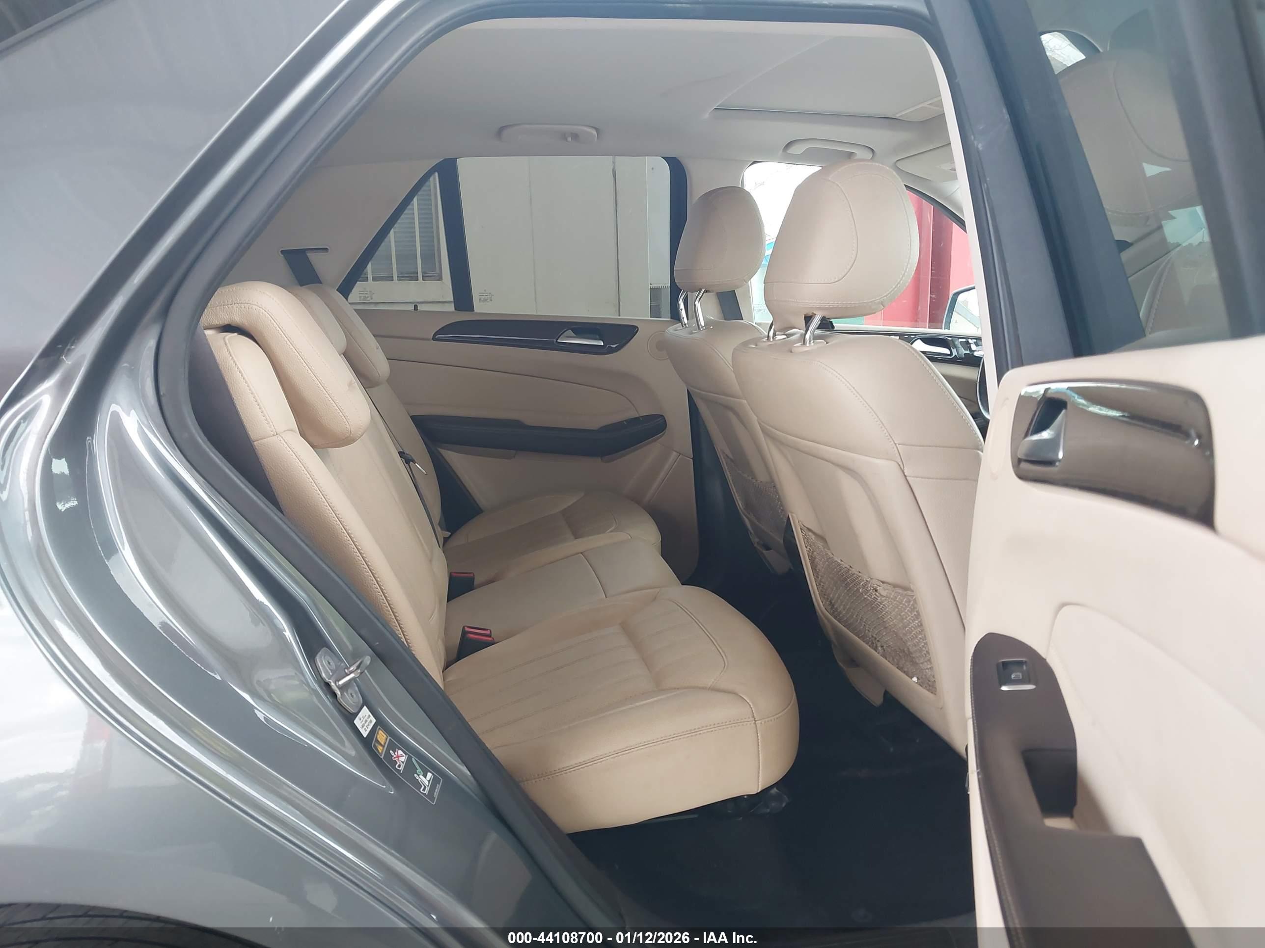 MERCEDES-BENZ GLE image 8