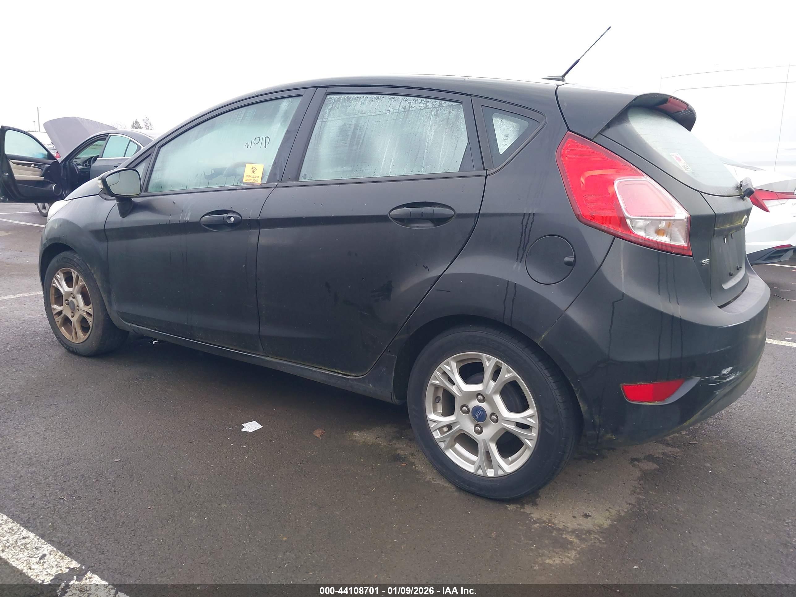 FORD FIESTA image 3