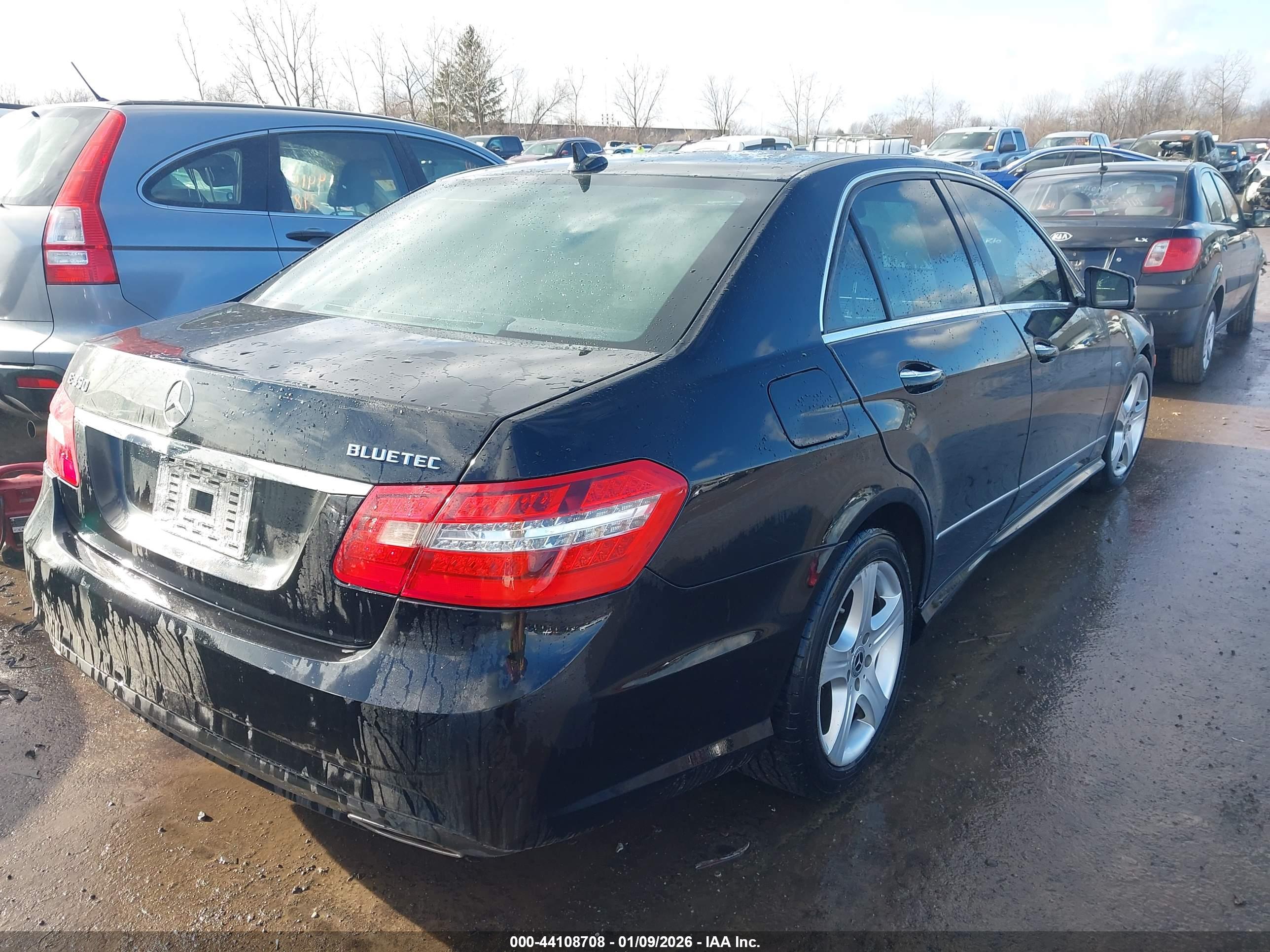 MERCEDES-BENZ E image 4