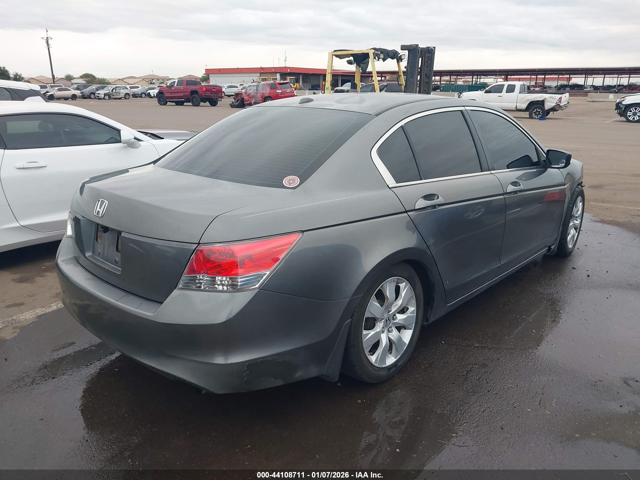 HONDA ACCORD image 4
