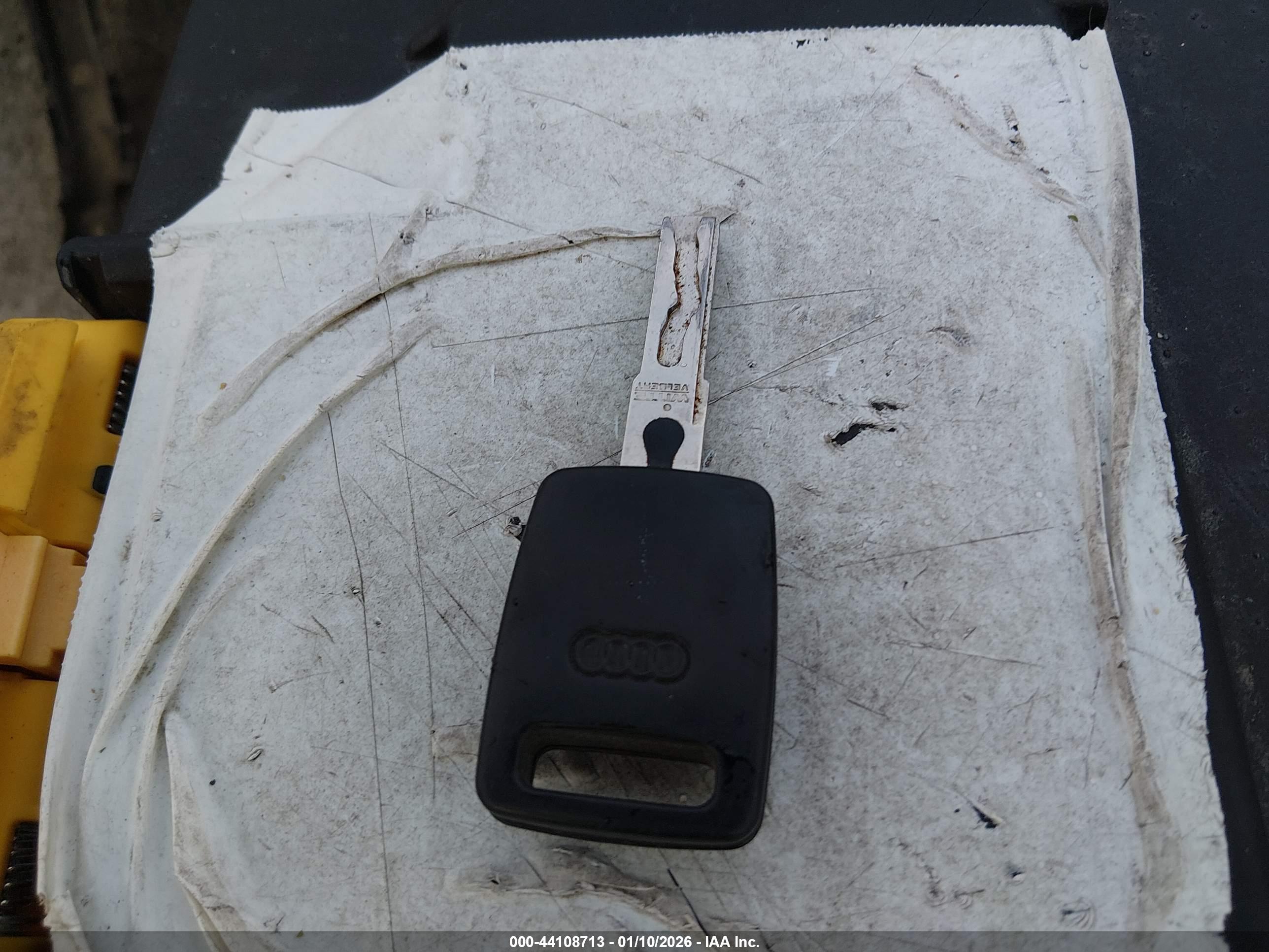 AUDI A4 image 11