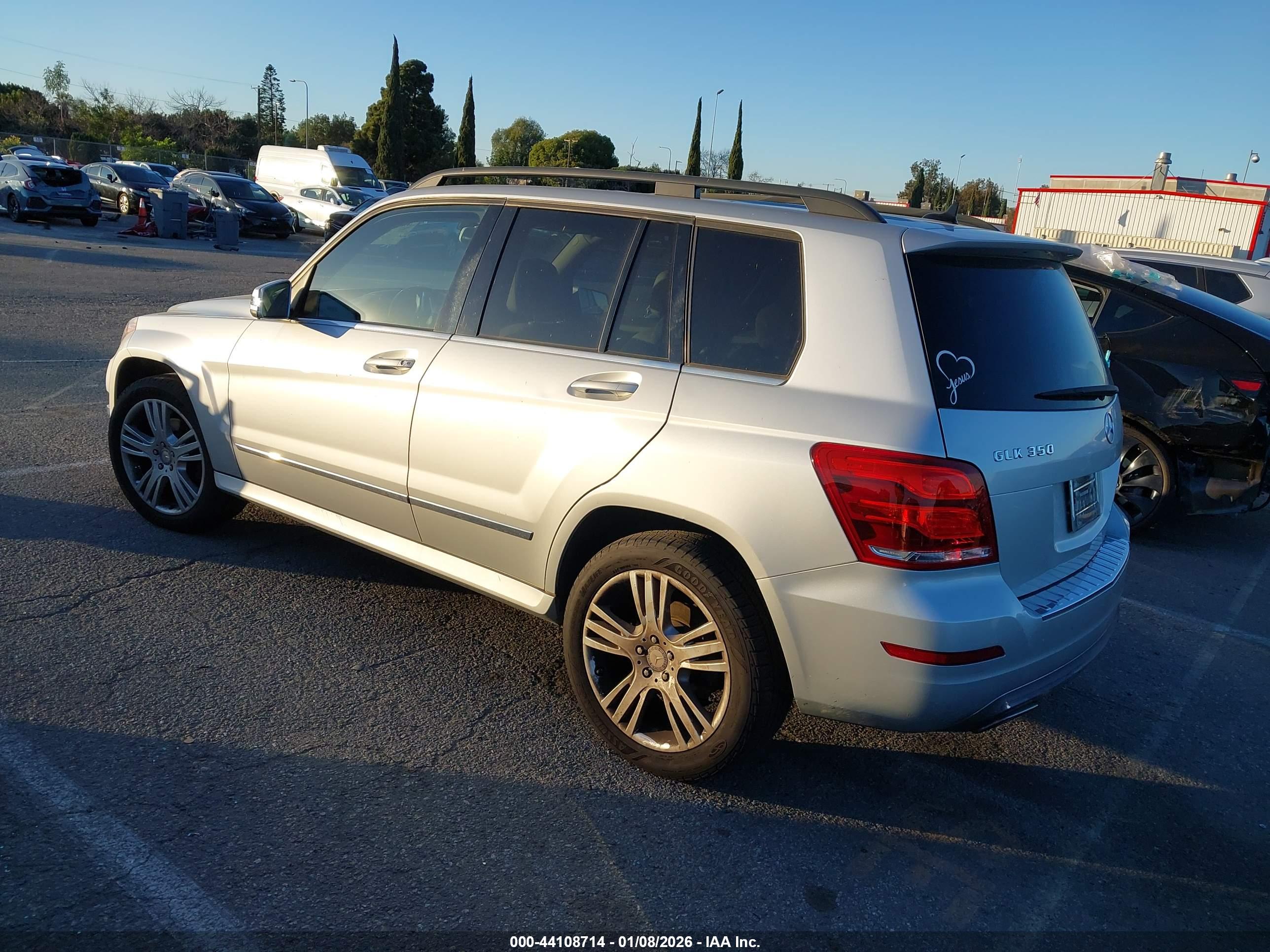 MERCEDES-BENZ GLK image 3