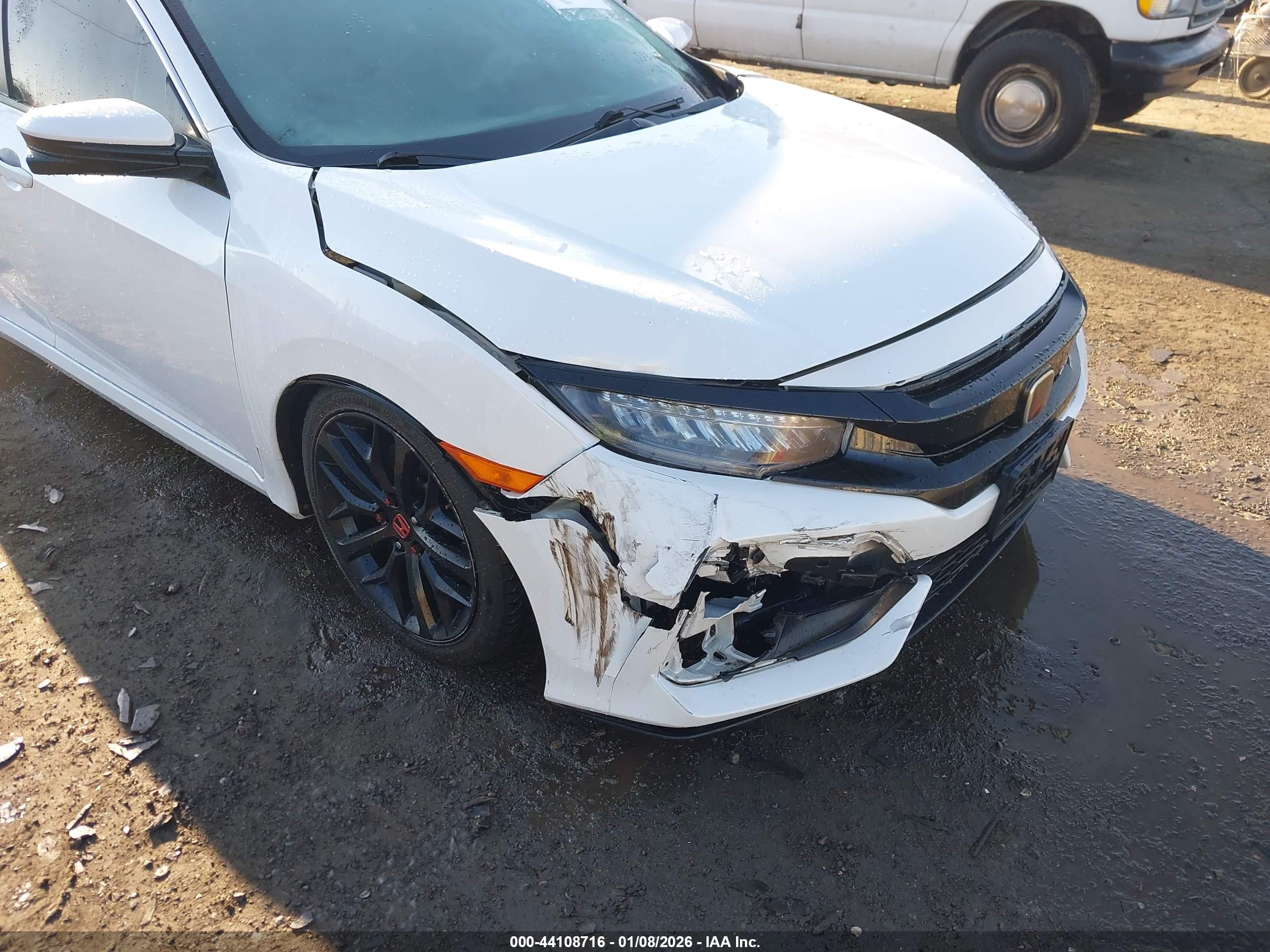 HONDA CIVIC image 6