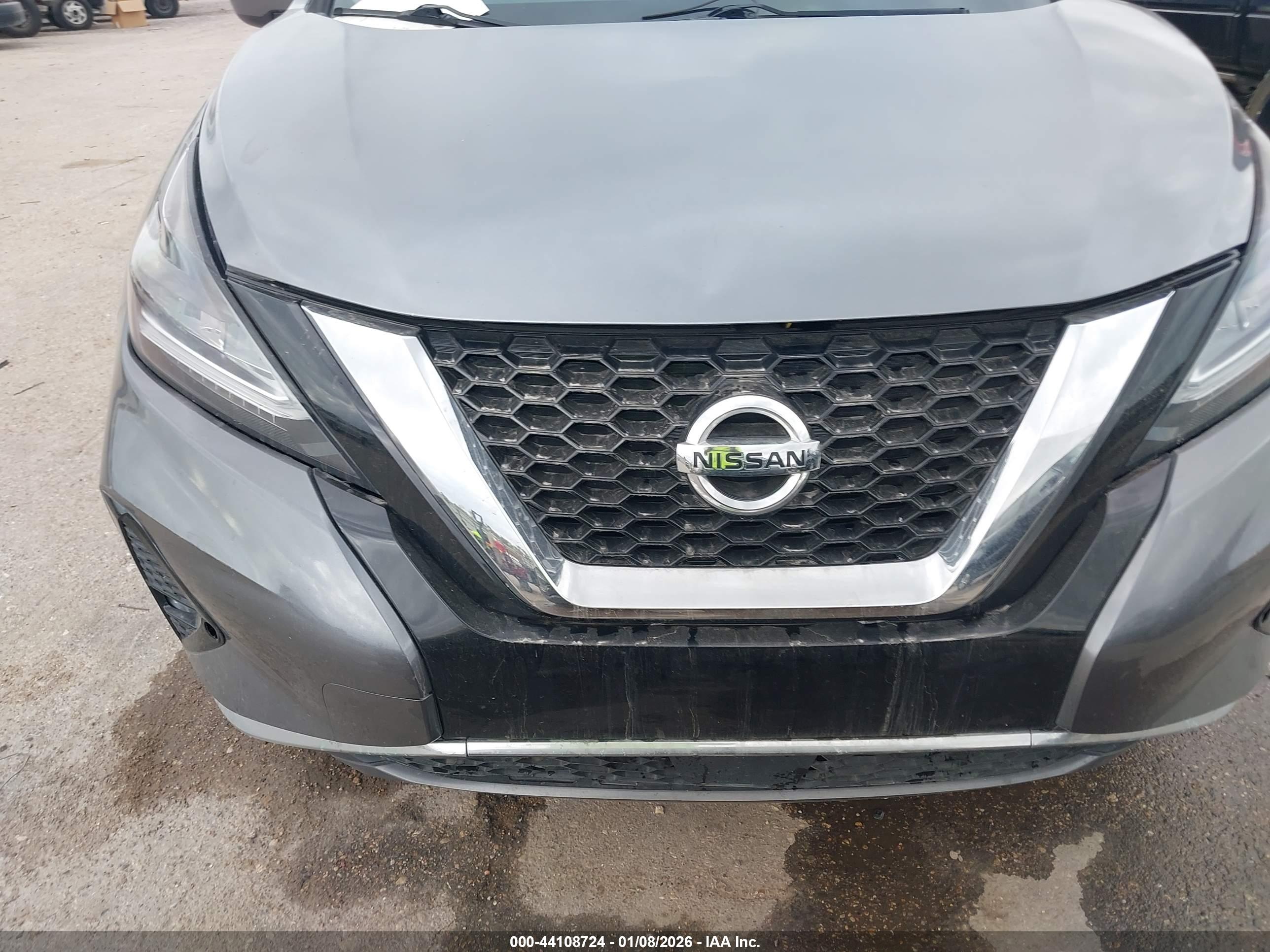 NISSAN MURANO image 6