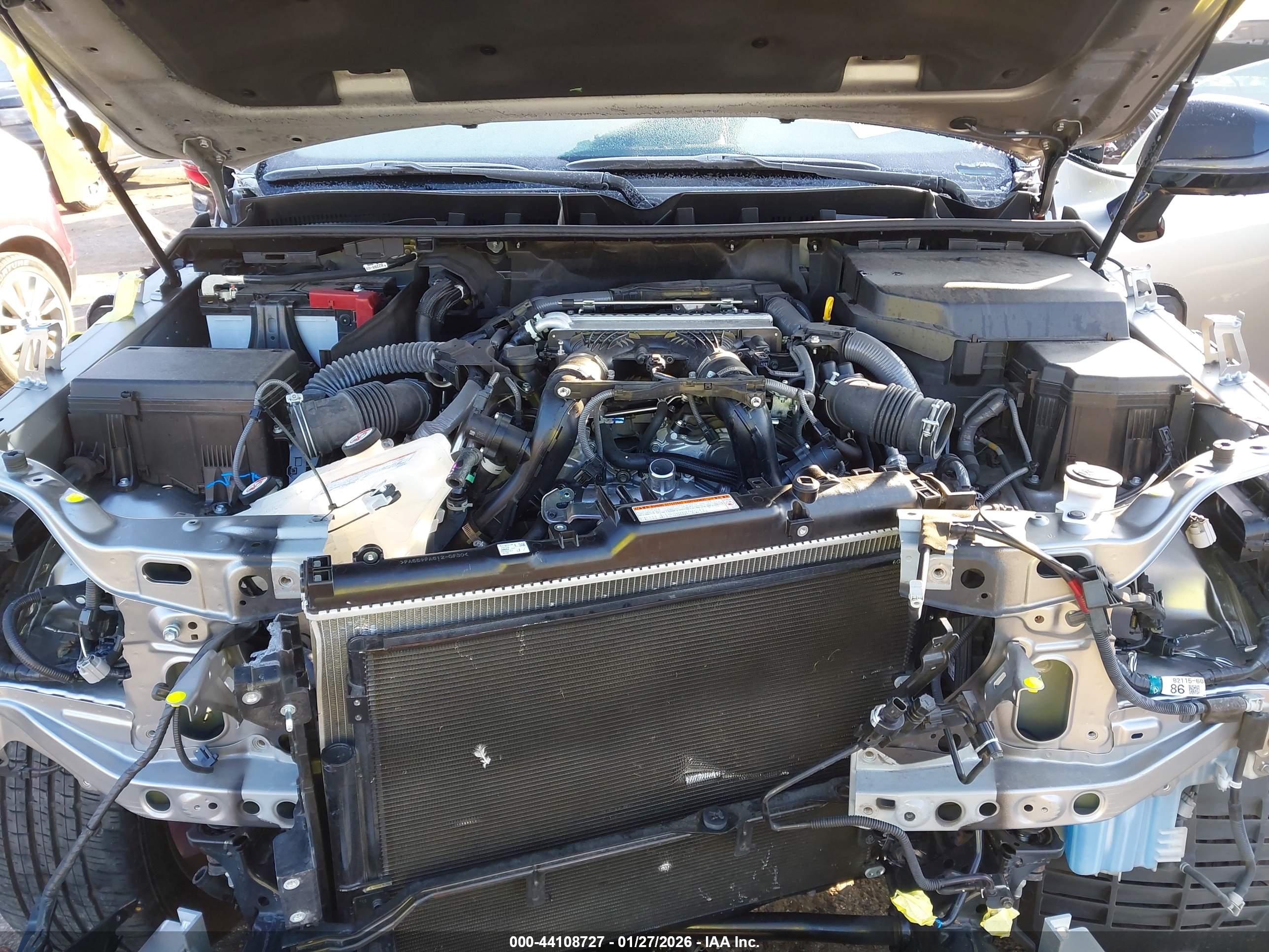 LEXUS LX image 10