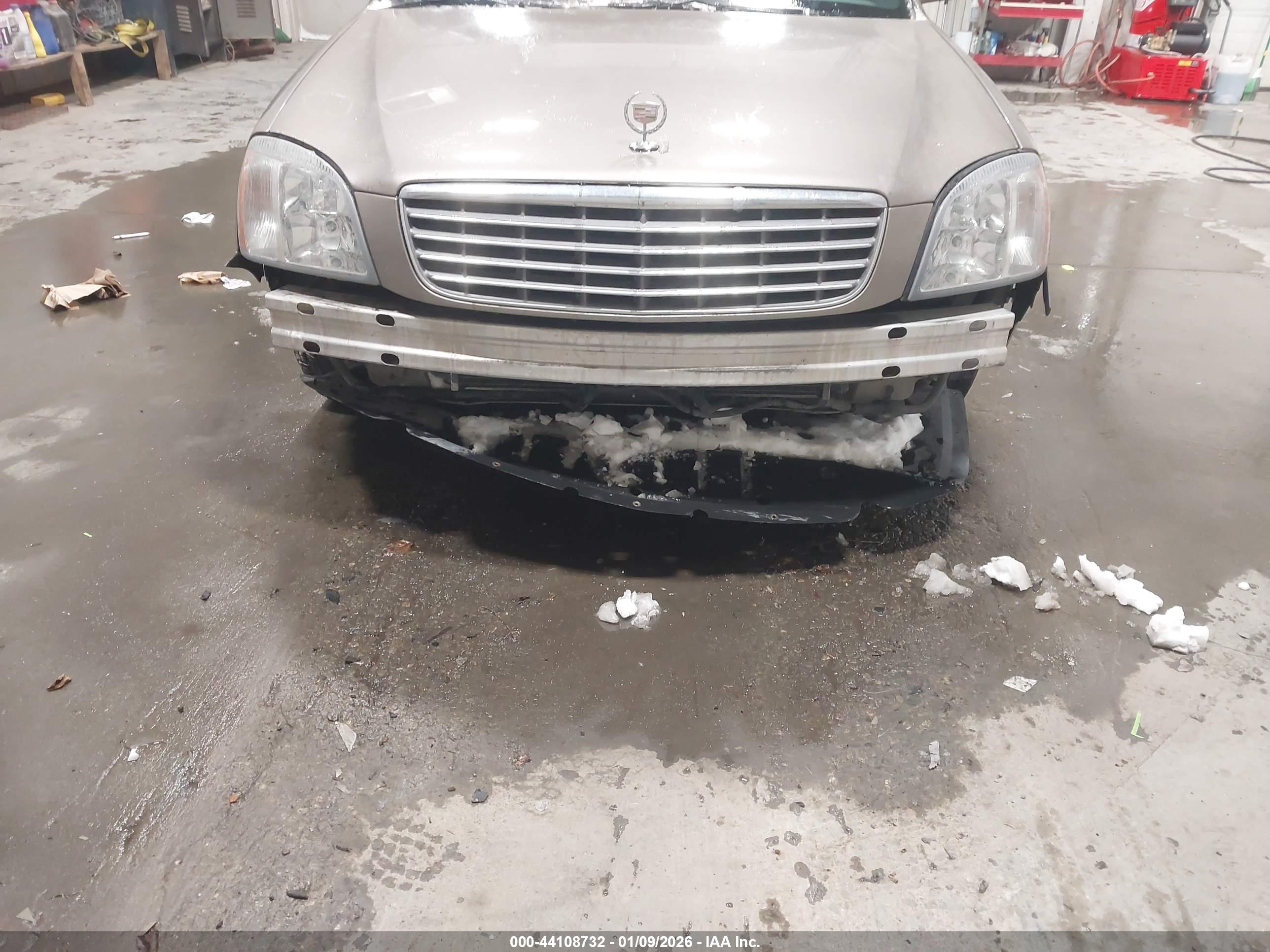 CADILLAC DEVILLE image 6