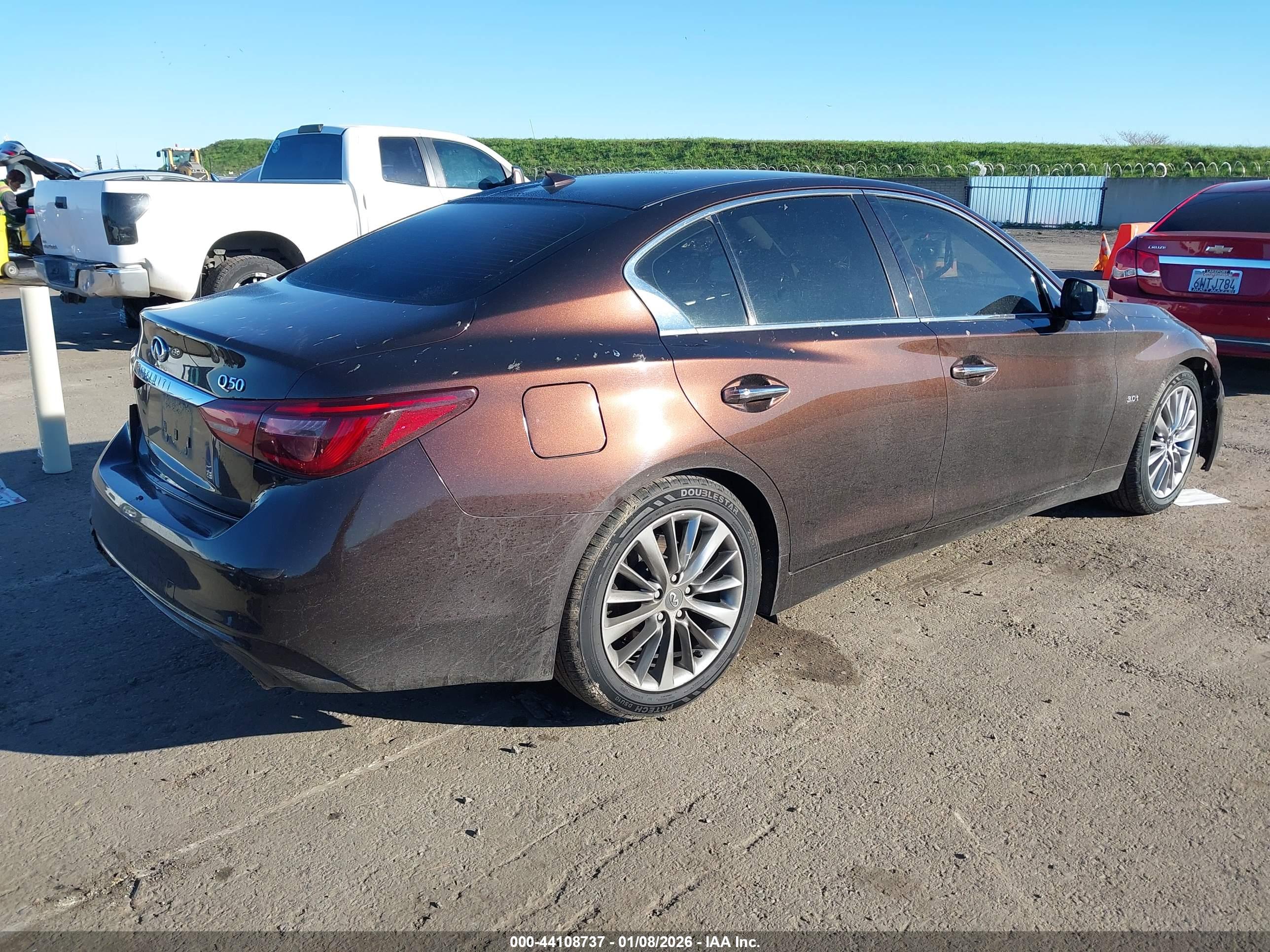 INFINITI Q50 image 4