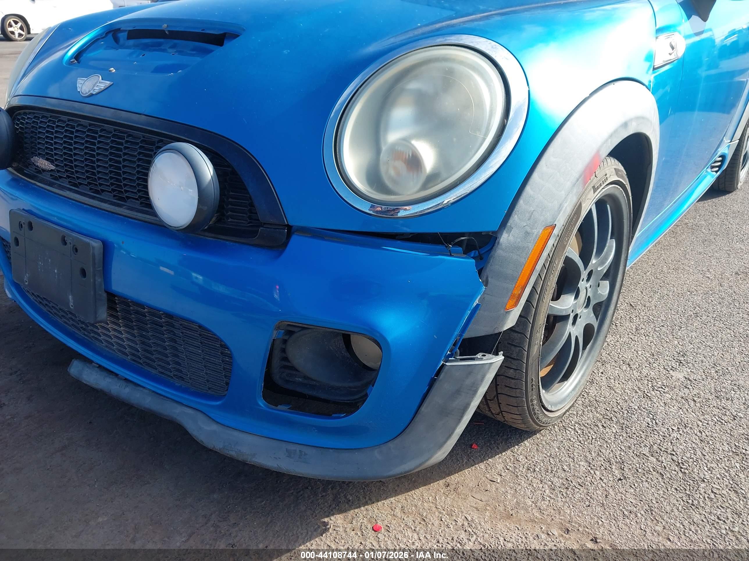 MINI COOPER image 6