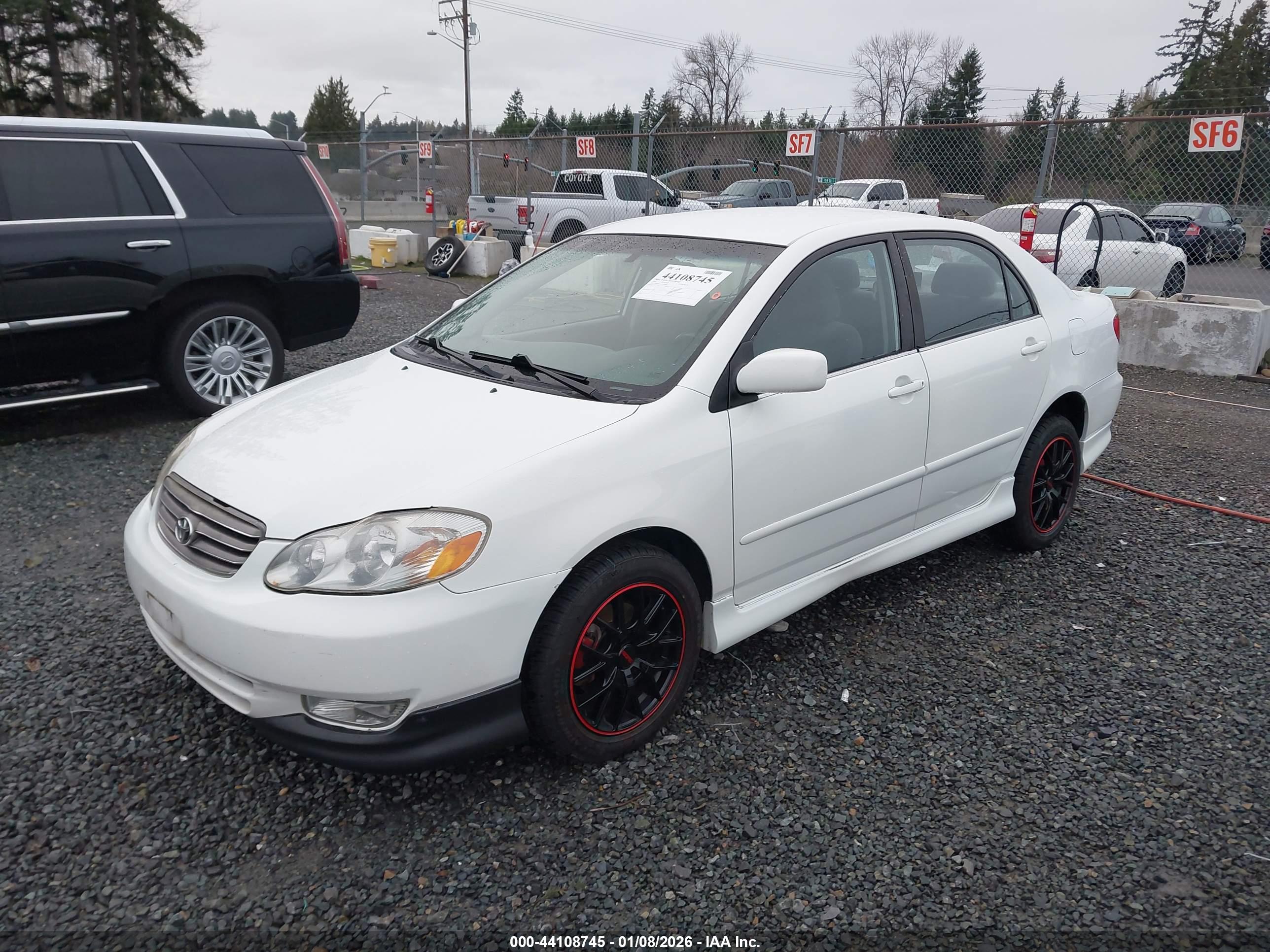 TOYOTA COROLLA image 2